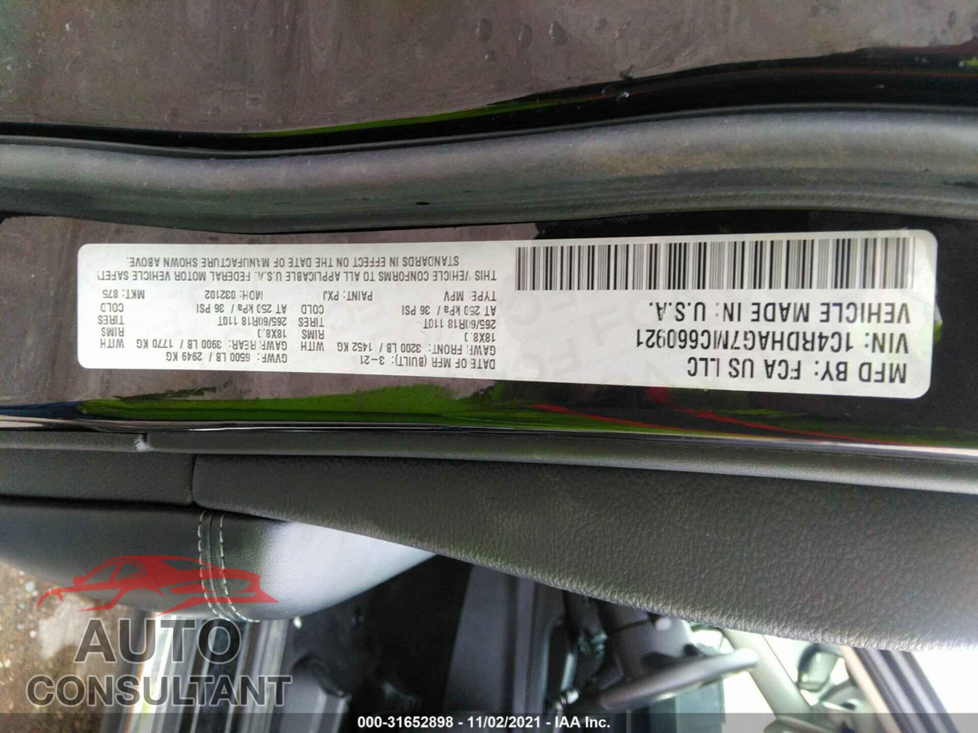 DODGE DURANGO 2021 - 1C4RDHAG7MC660921