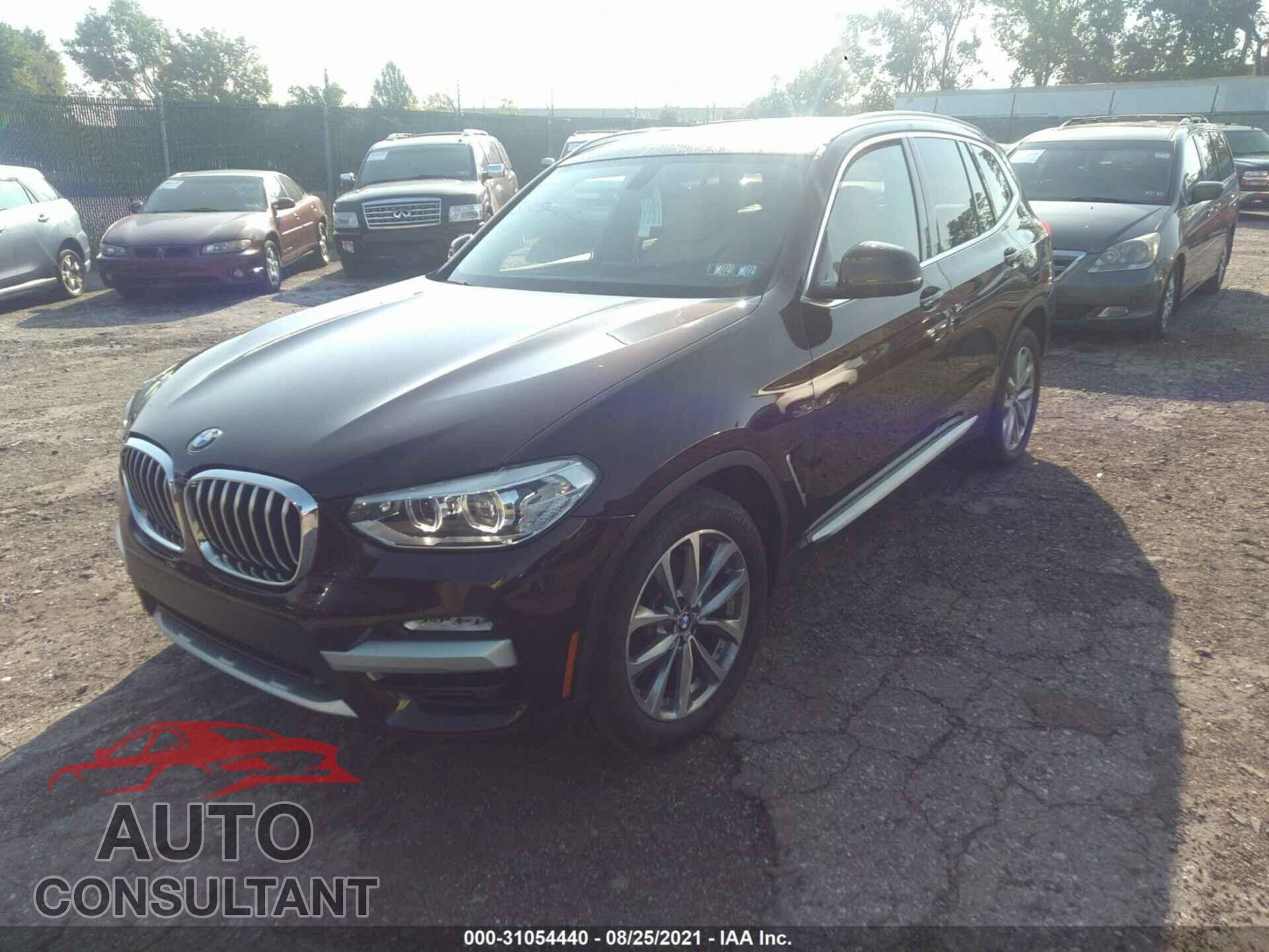 BMW X3 2018 - 5UXTR9C58JLD68247