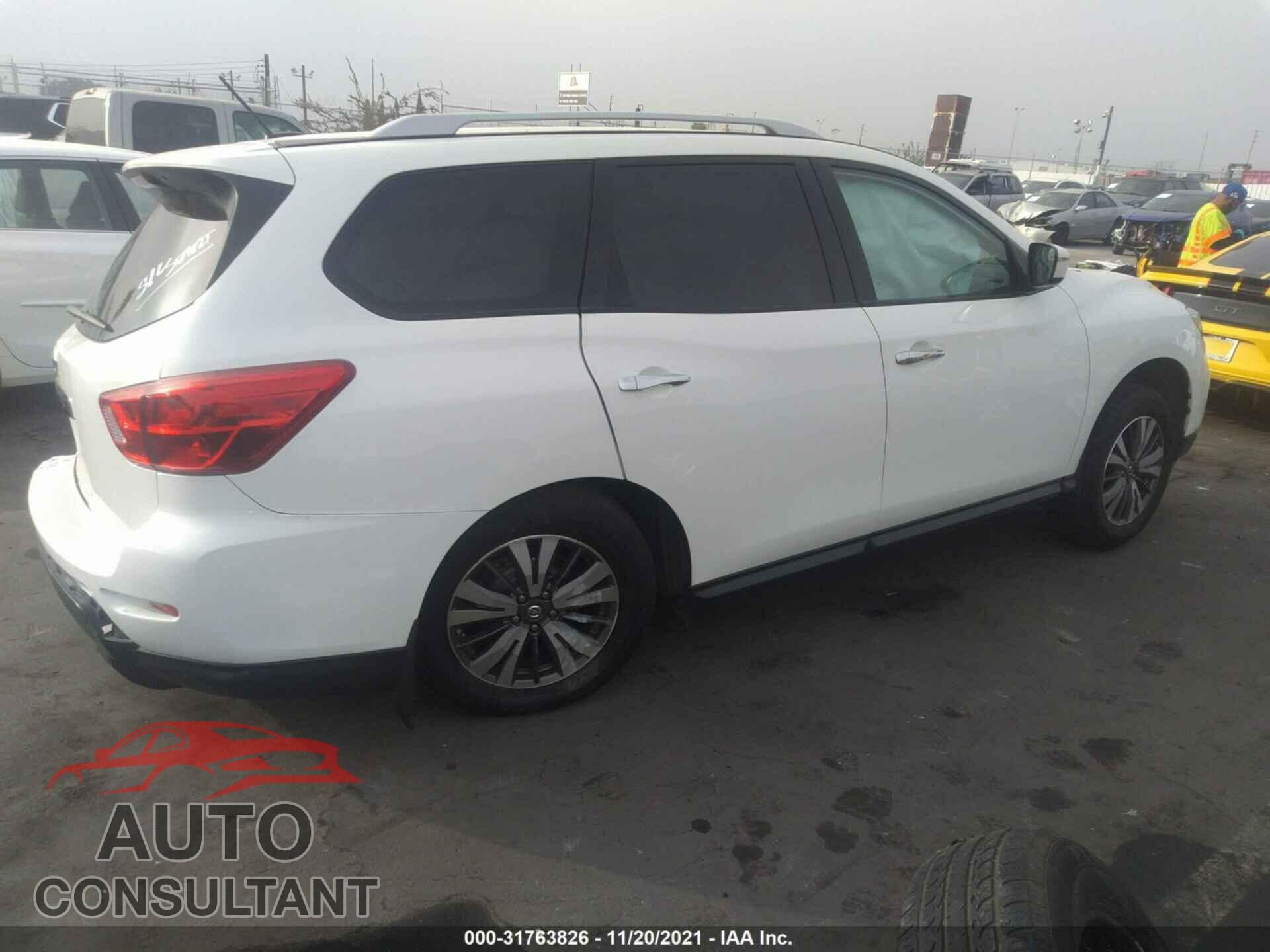 NISSAN PATHFINDER 2017 - 5N1DR2MN2HC914328