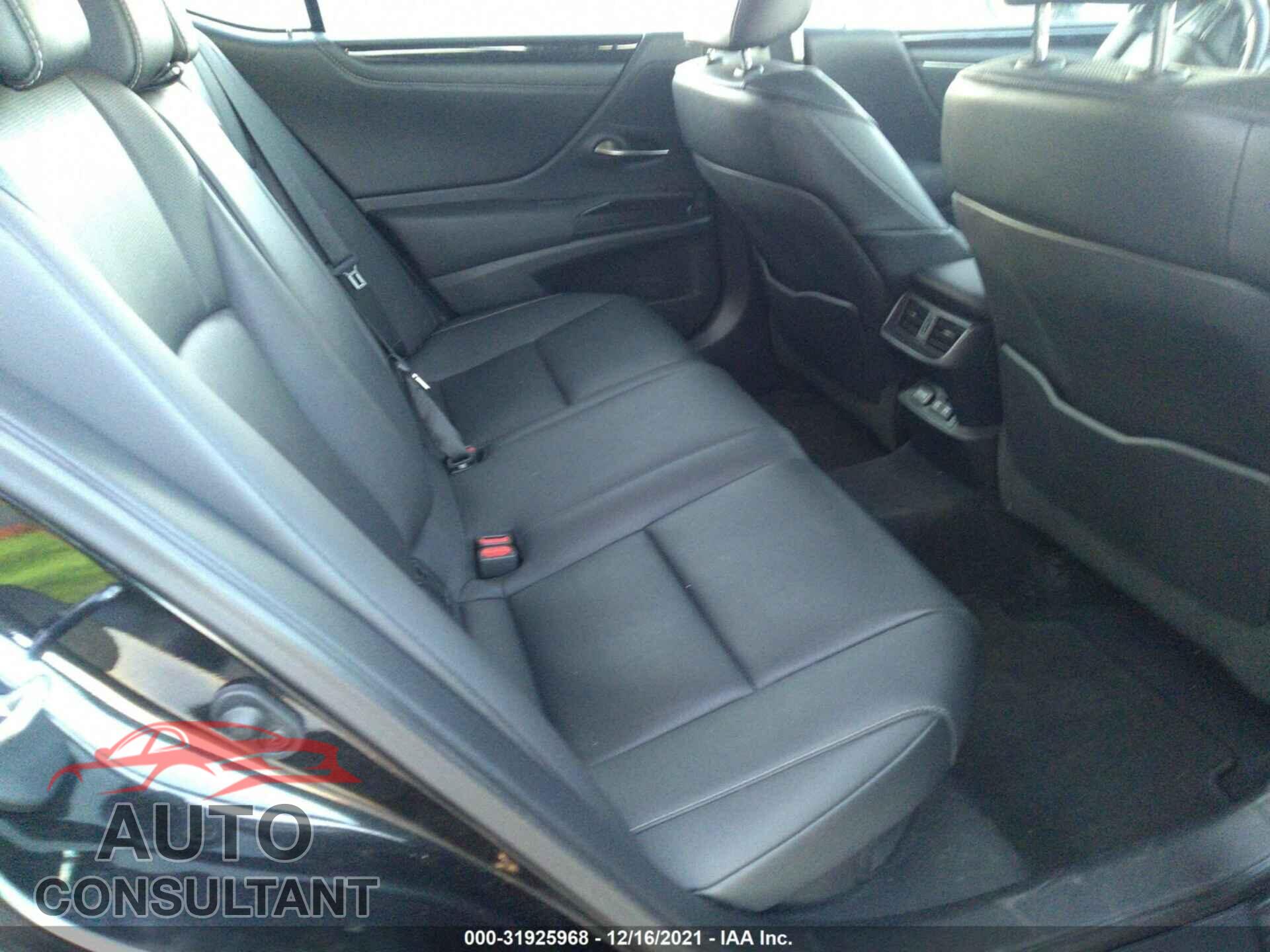 LEXUS ES 2021 - 58ADA1C19MU003586