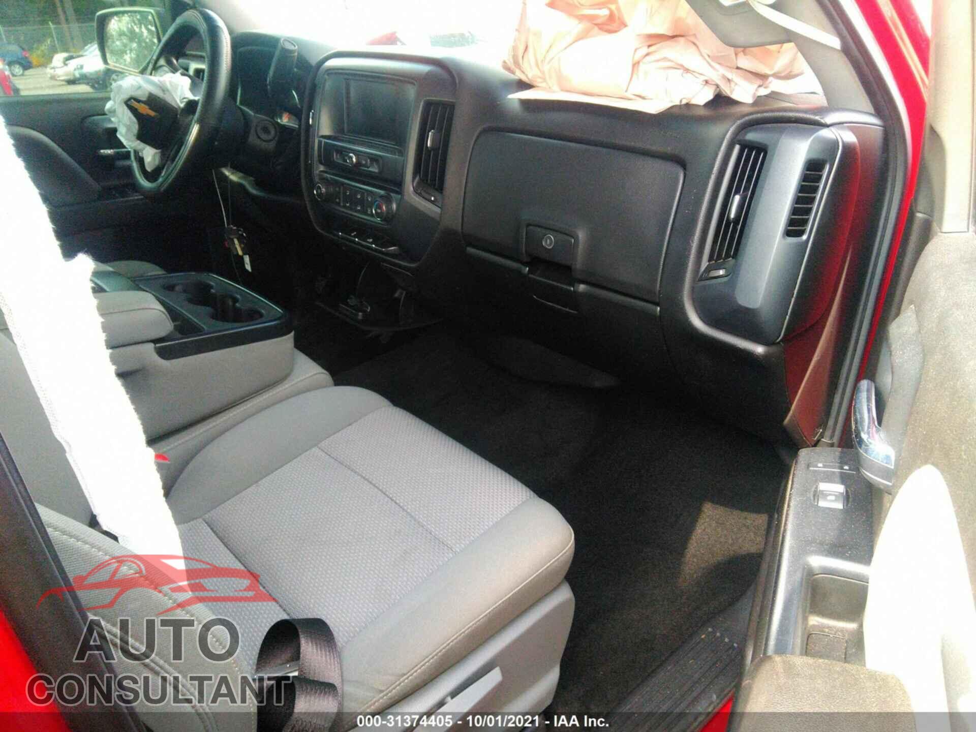 CHEVROLET SILVERADO 1500 2018 - 3GCPCPEC8JG149934