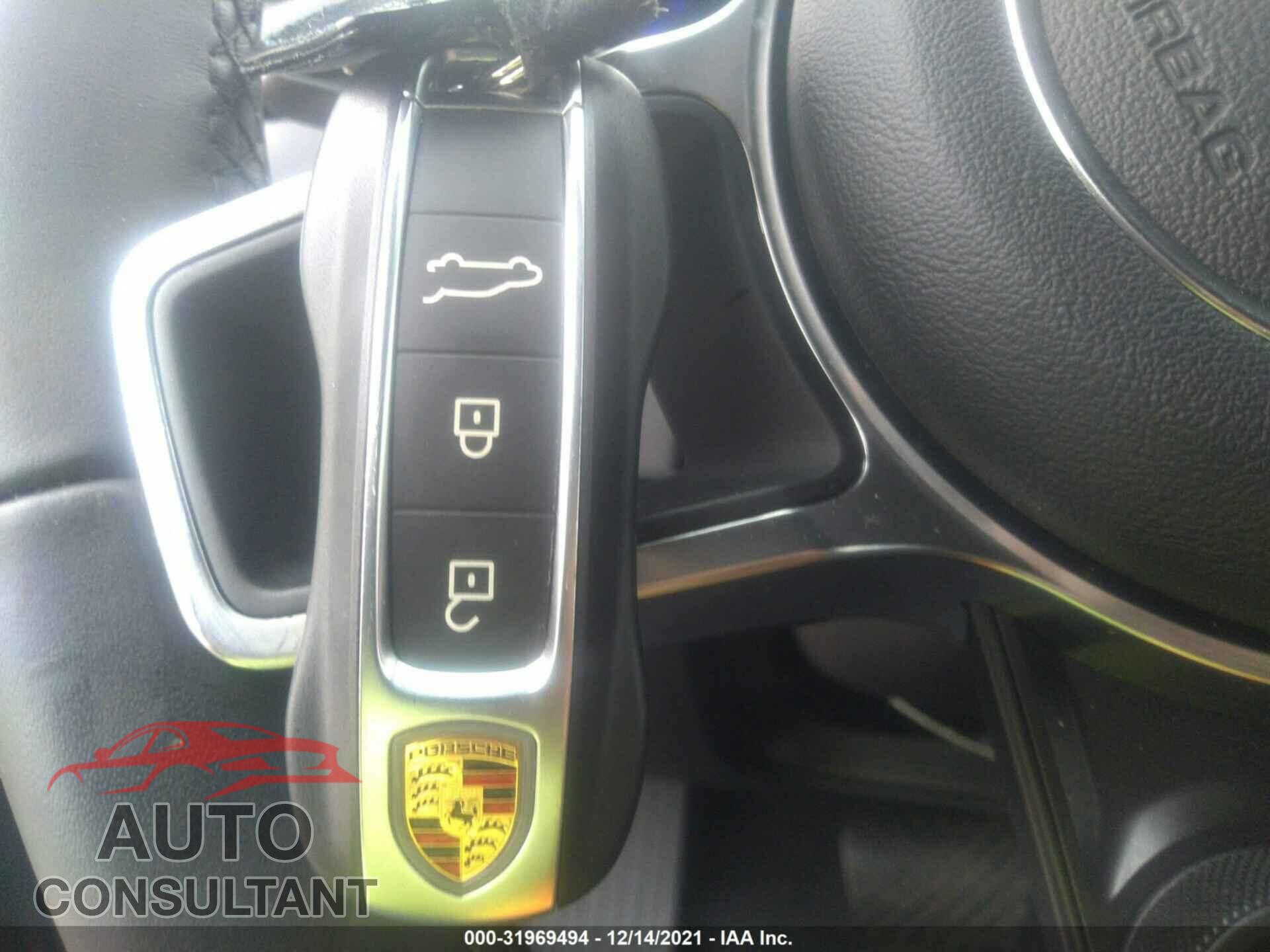 PORSCHE CAYENNE 2019 - WP1AE2AY8KDA50421