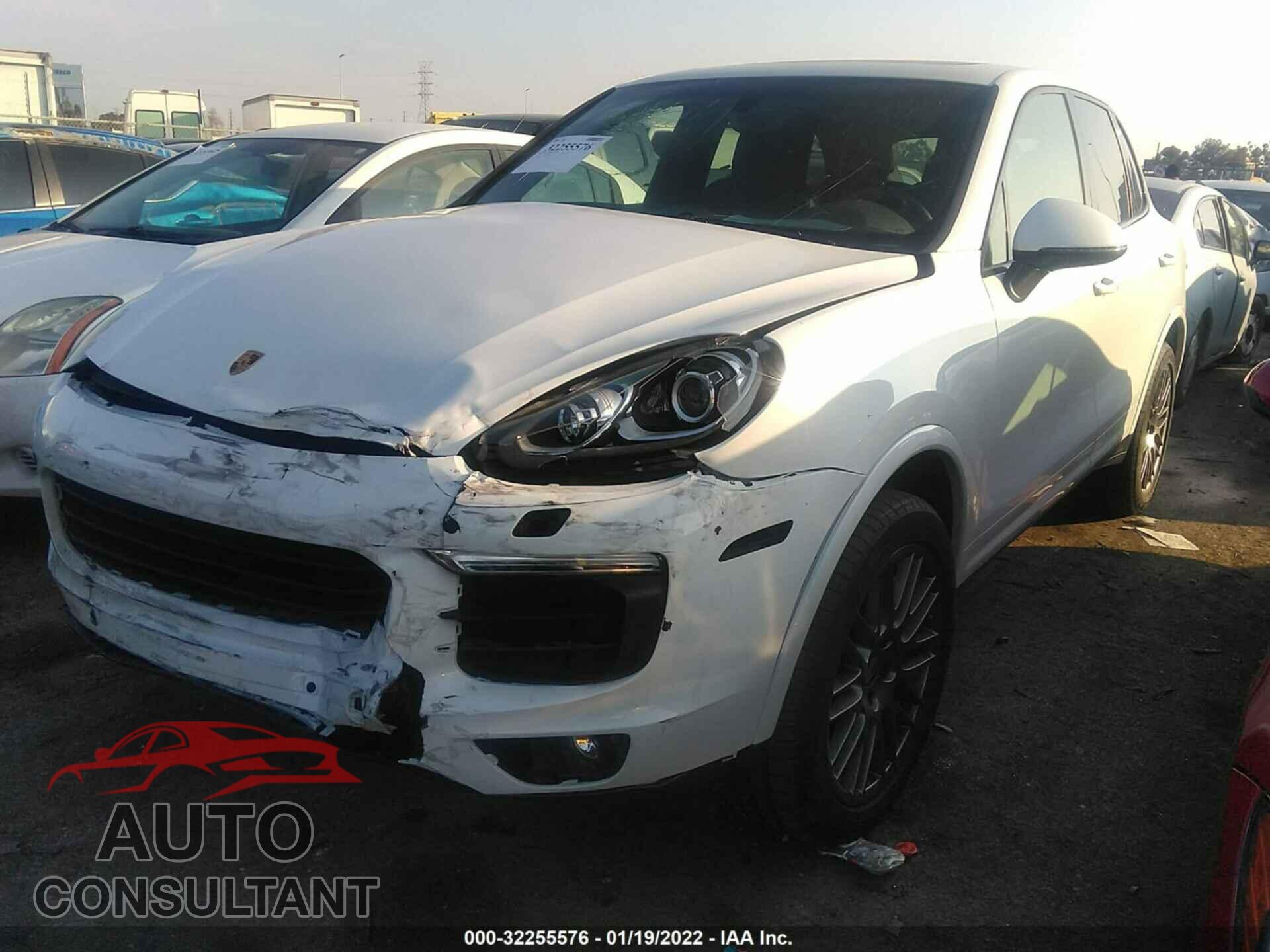 PORSCHE CAYENNE 2017 - WP1AA2A21HKA83398