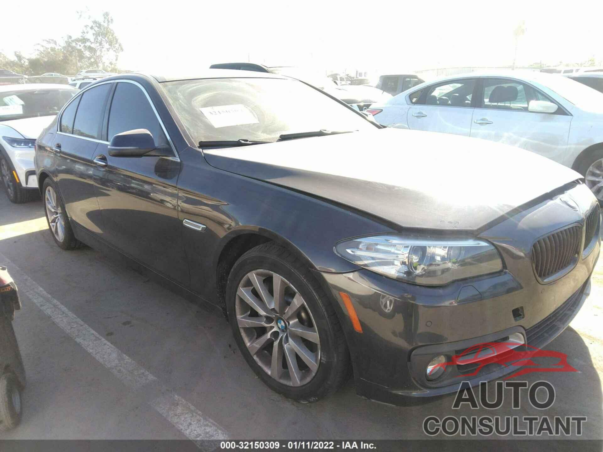 BMW 5 SERIES 2016 - WBA5B1C51GG551551