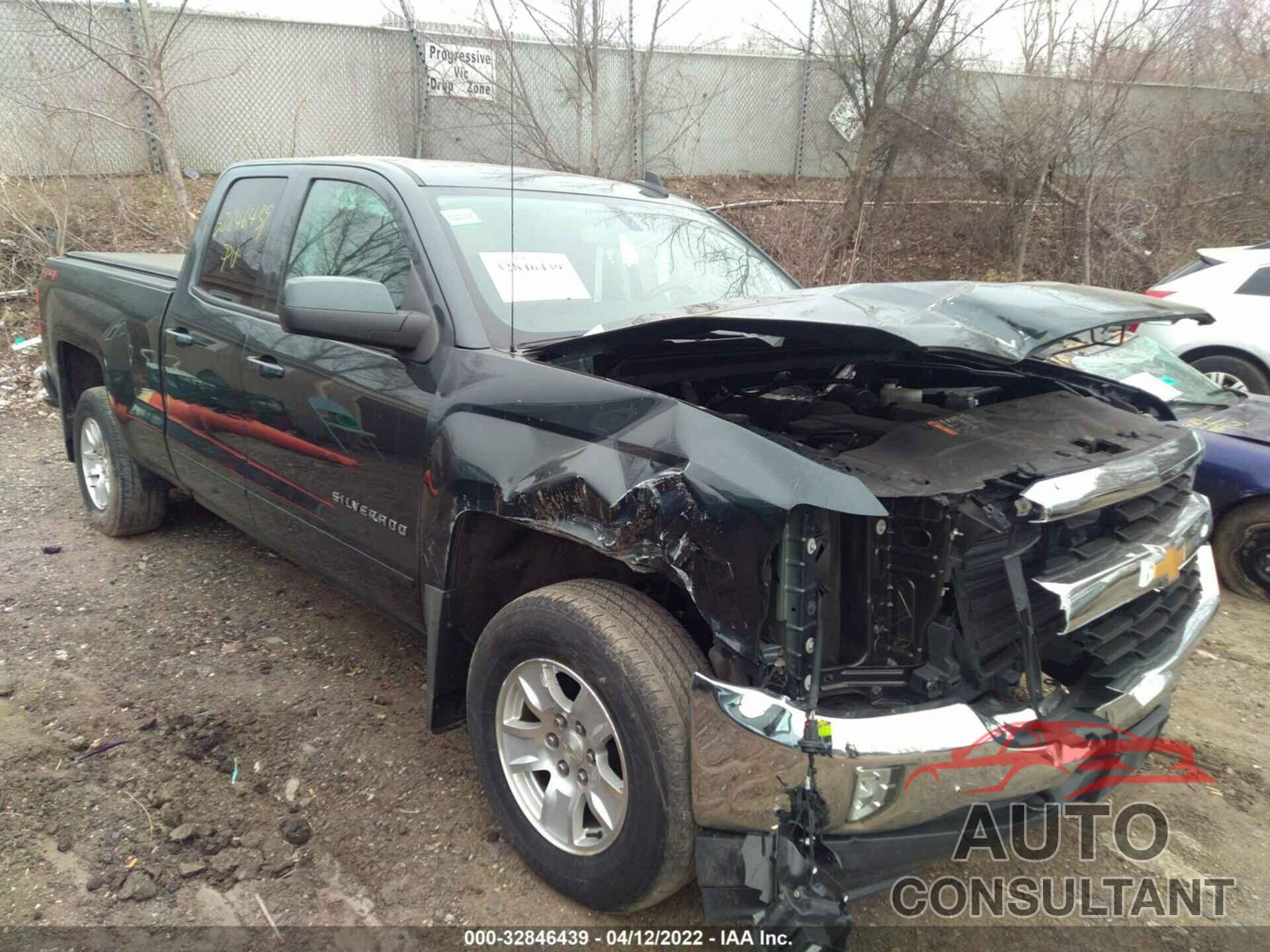 CHEVROLET SILVERADO 1500 2018 - 1GCVKREC1JZ239951