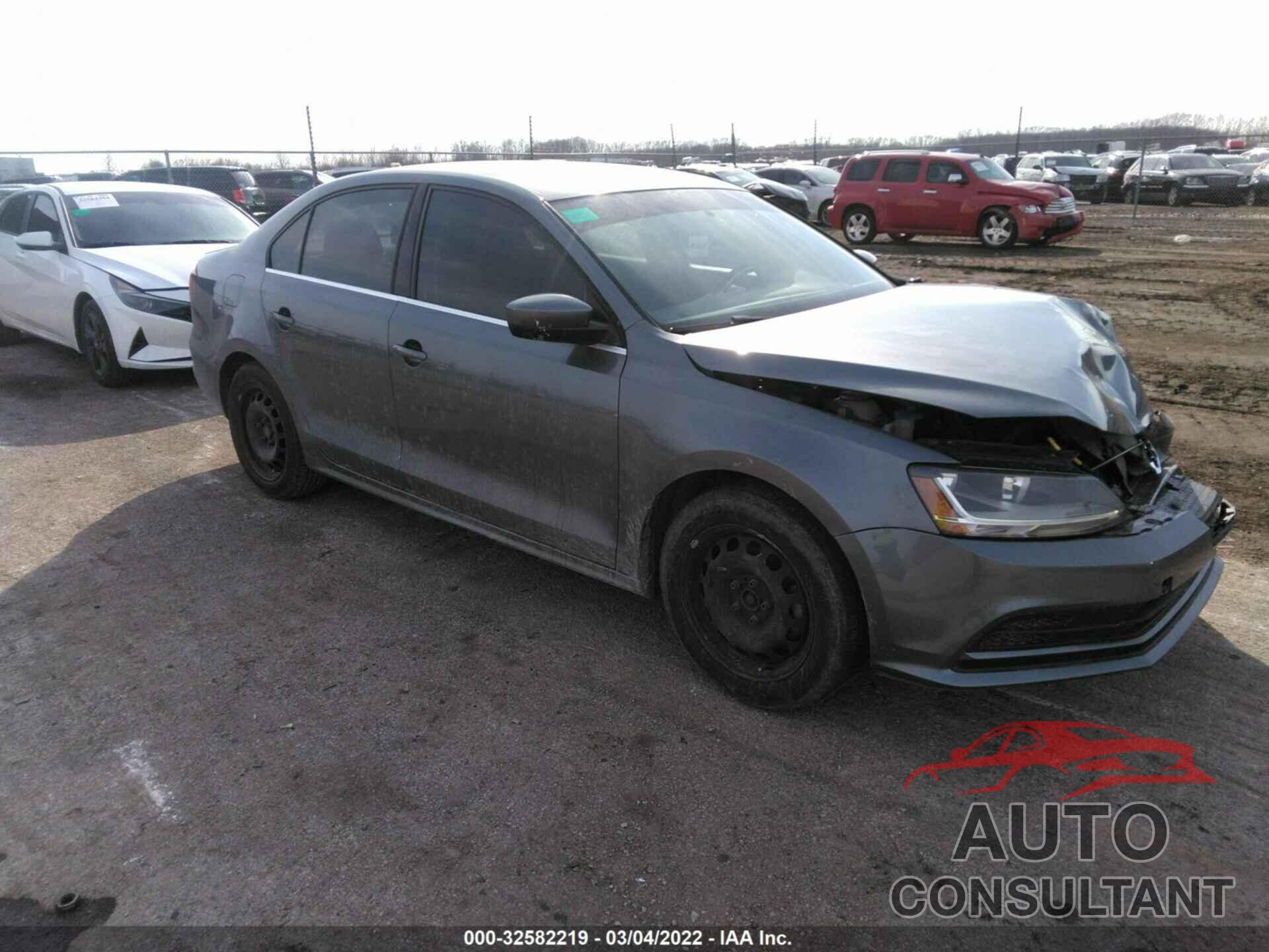 VOLKSWAGEN JETTA 2017 - 3VW2B7AJ8HM348475