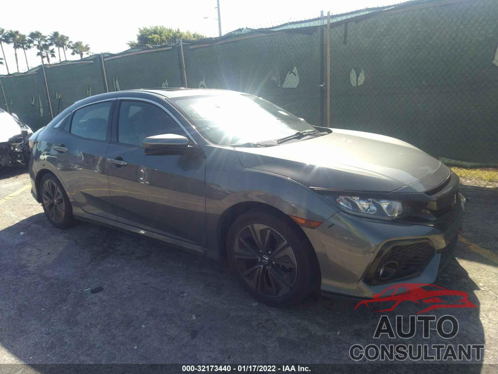 HONDA CIVIC HATCHBACK 2017 - SHHFK7H71HU203733