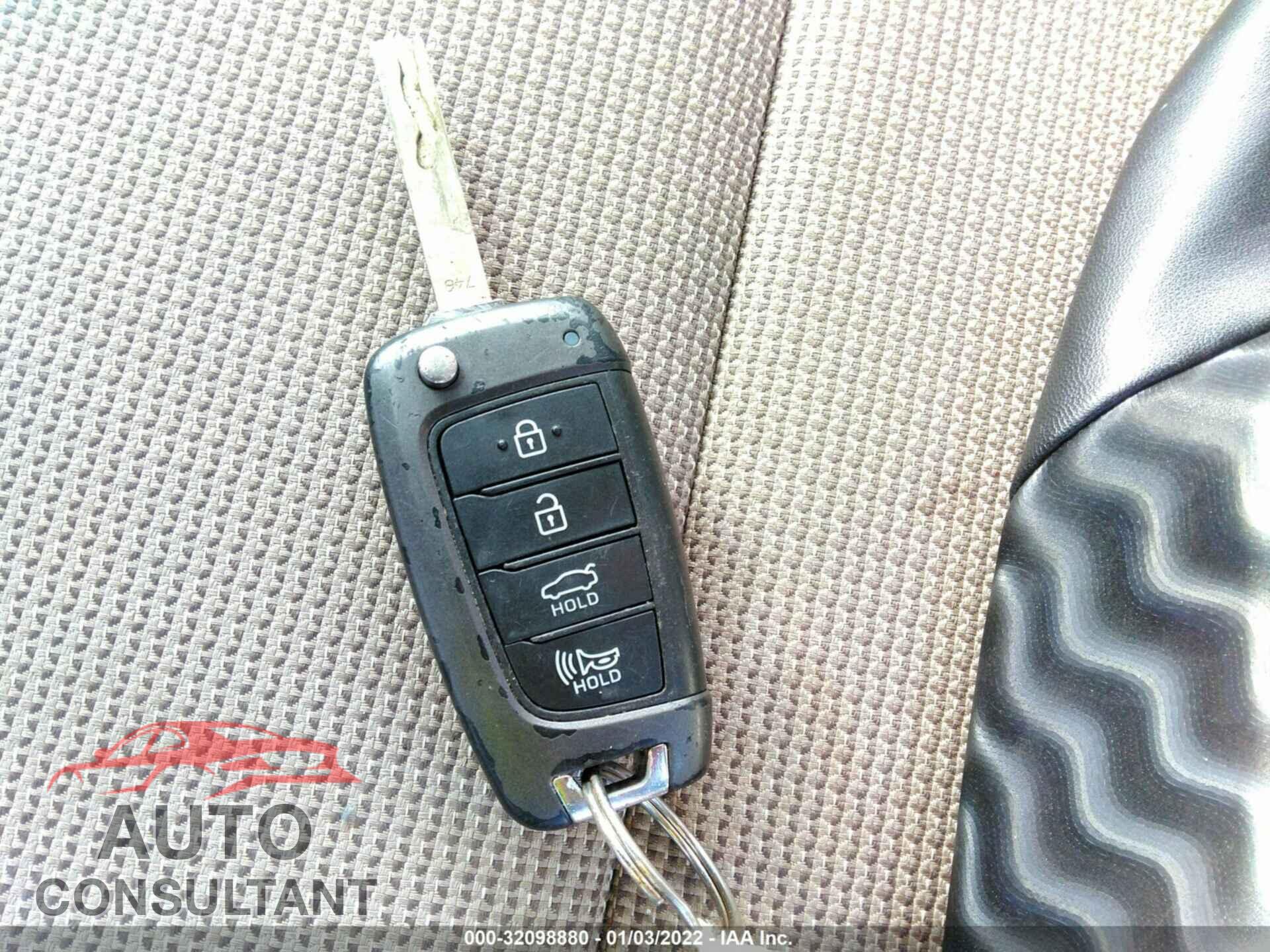 HYUNDAI ACCENT 2020 - 3KPC24A67LE125302