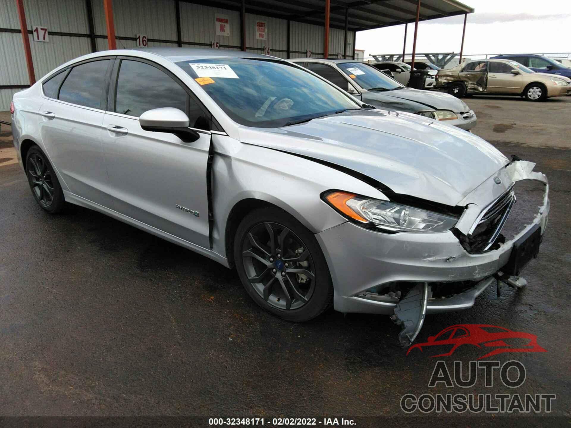 FORD FUSION HYBRID 2018 - 3FA6P0LU3JR125764