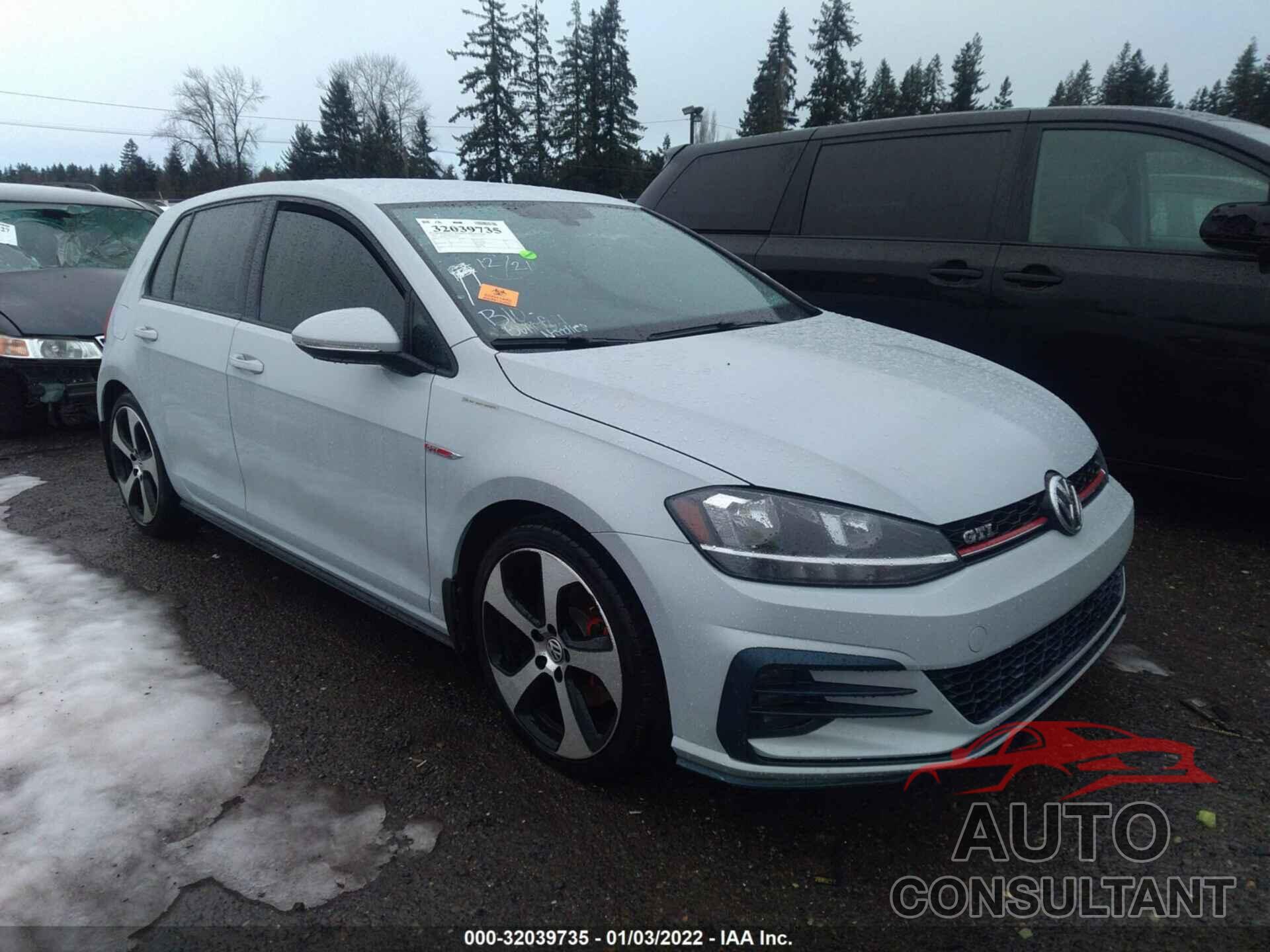 VOLKSWAGEN GOLF GTI 2018 - 3VW447AUXJM296169