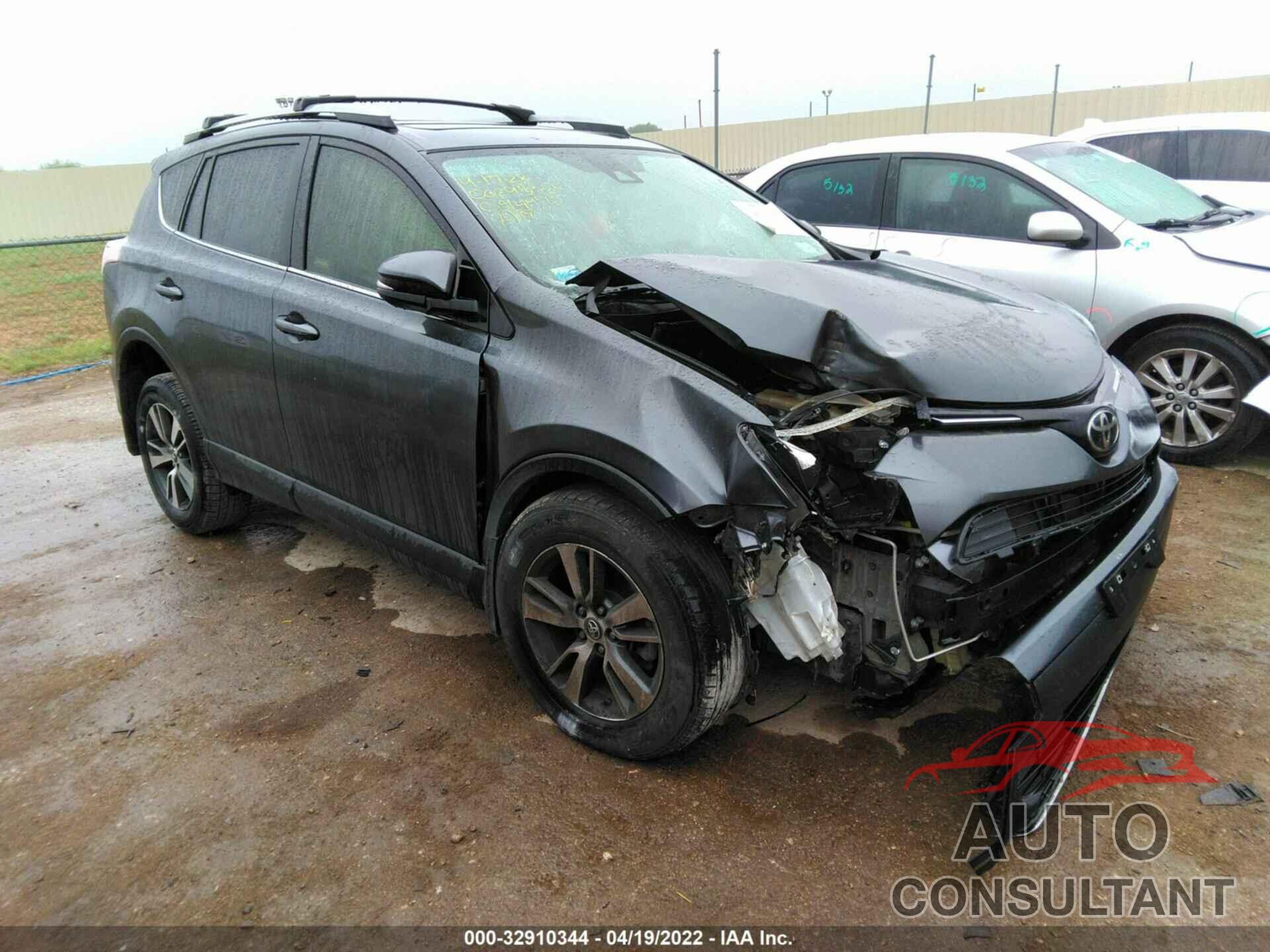TOYOTA RAV4 2017 - JTMWFREV1HD094993