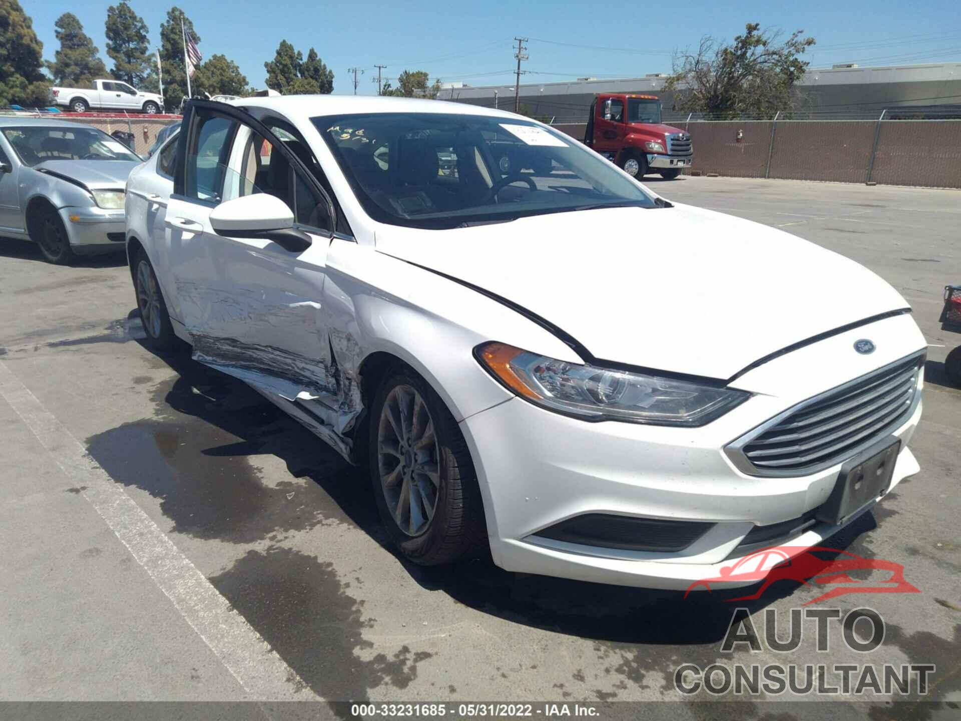 FORD FUSION 2017 - 3FA6P0H72HR142228