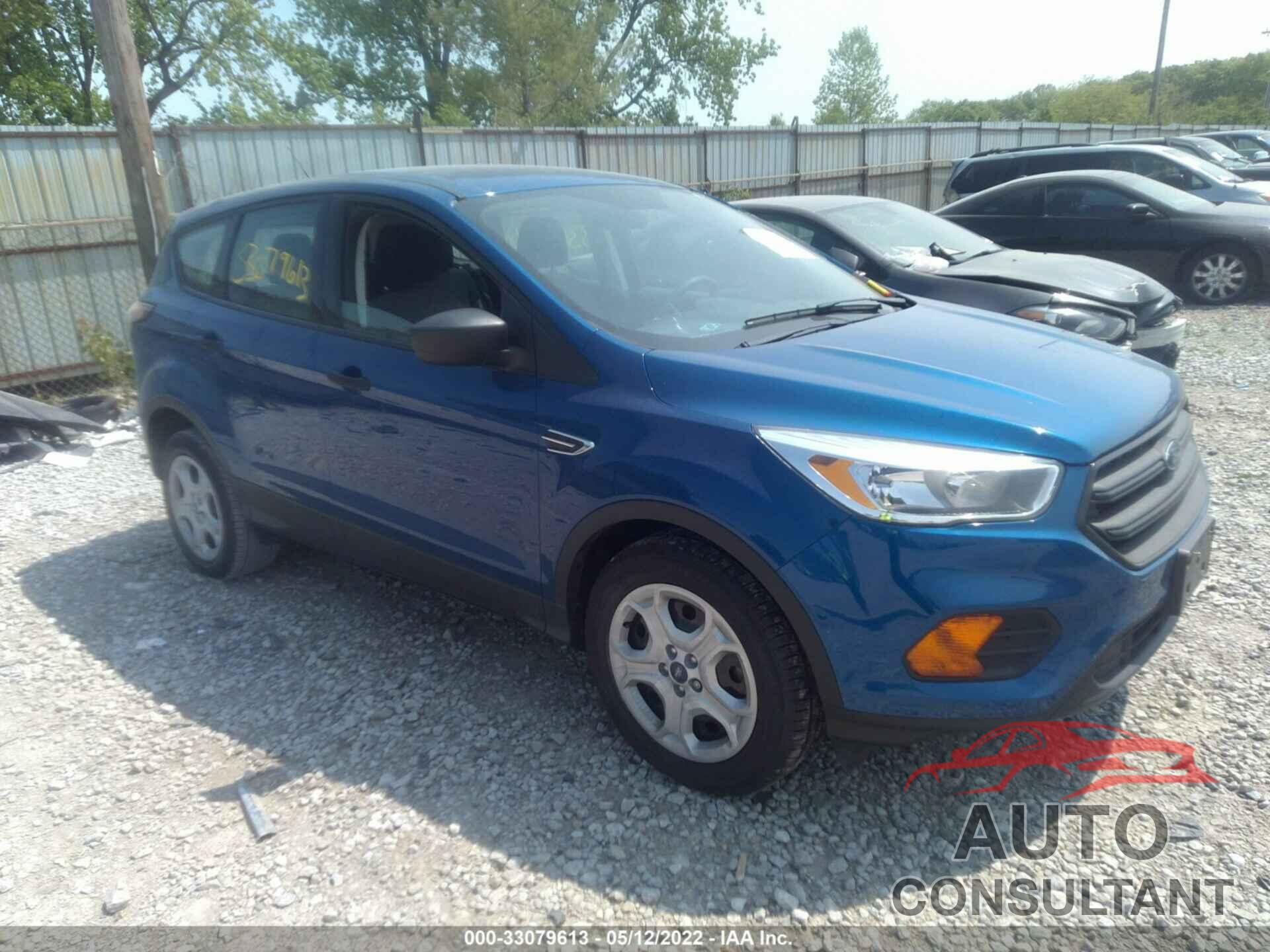 FORD ESCAPE 2017 - 1FMCU0F73HUC93916