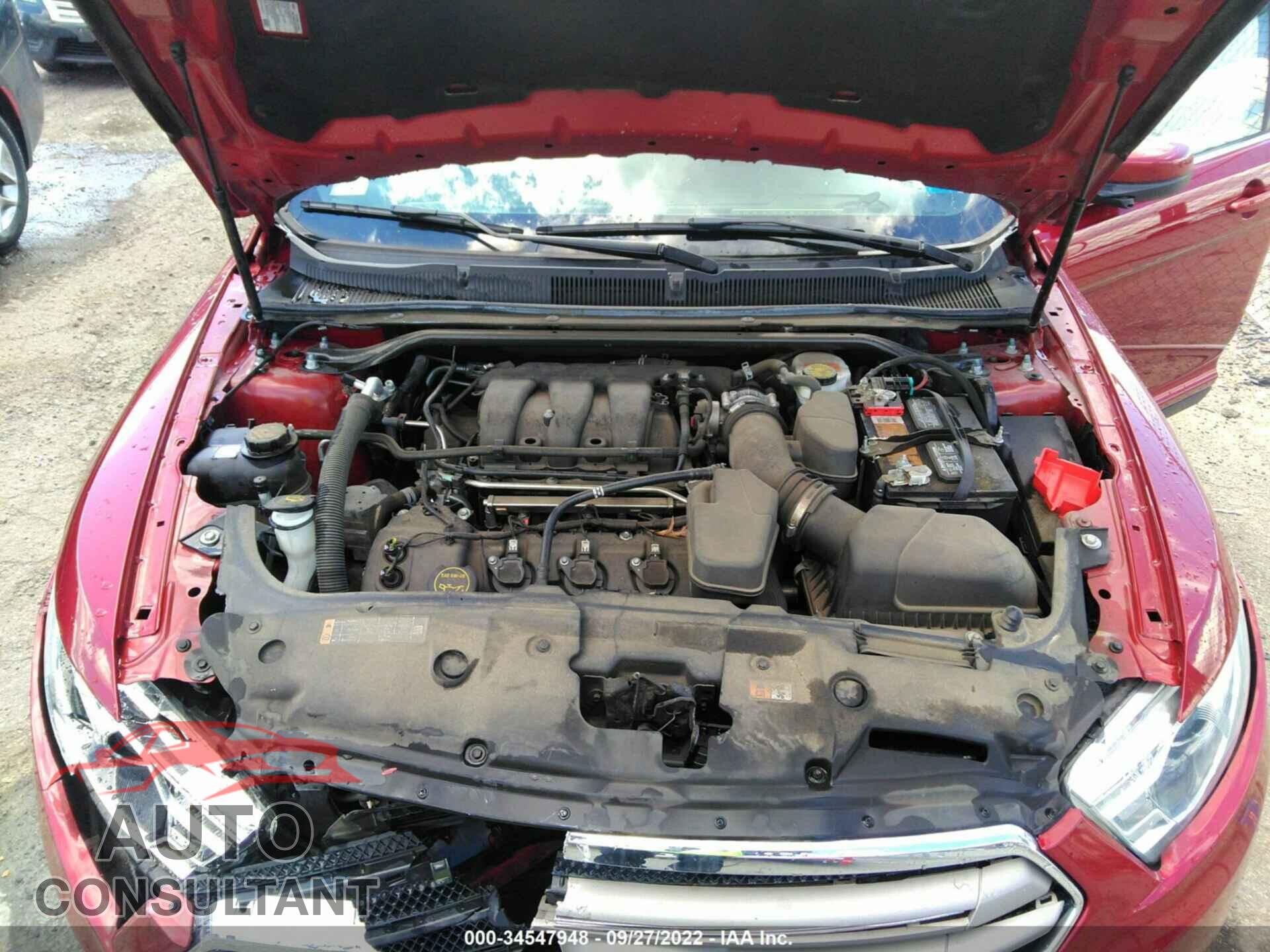 FORD TAURUS 2019 - 1FAHP2E87KG105479