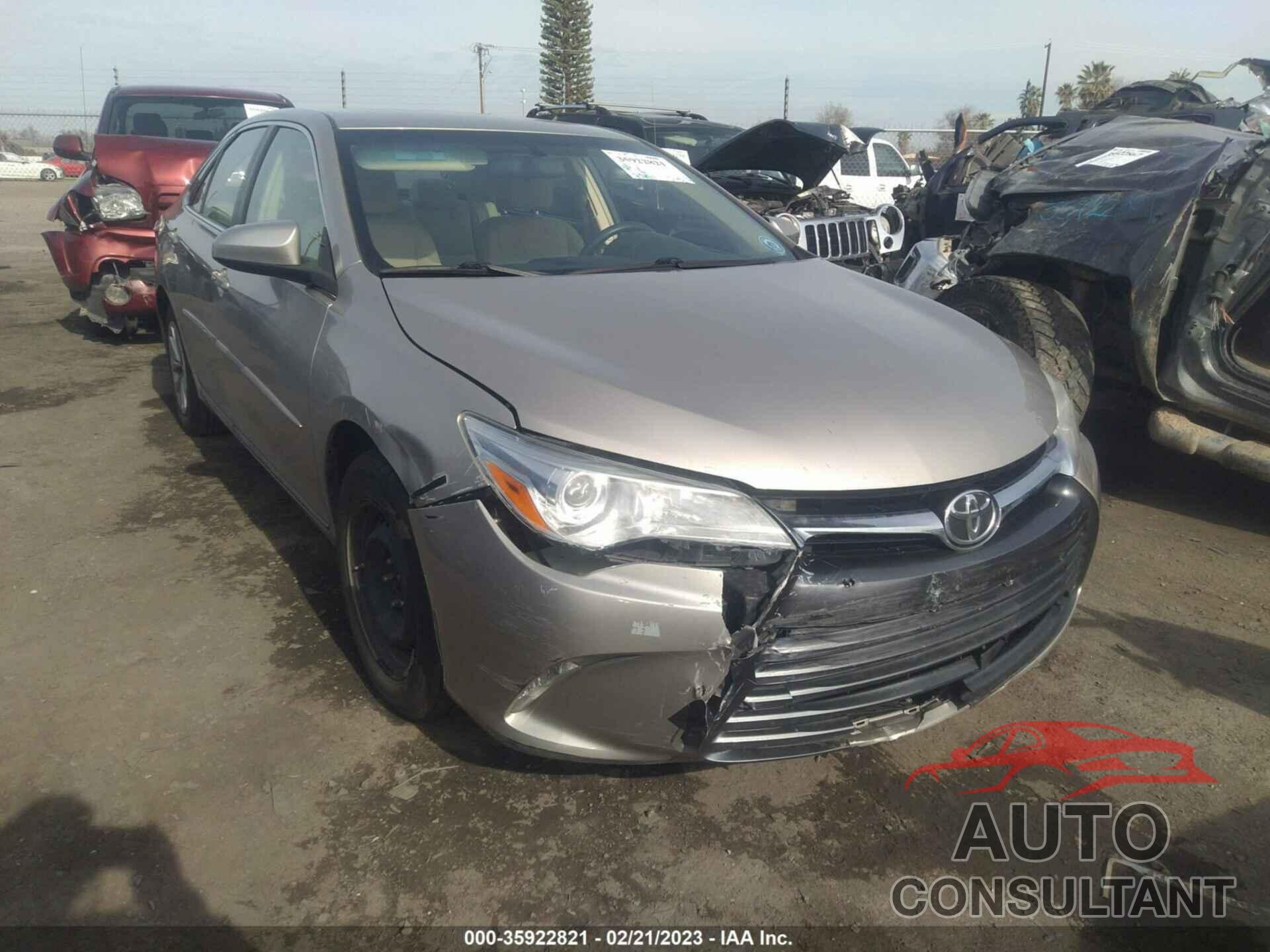 TOYOTA CAMRY 2016 - 4T4BF1FK0GR577847
