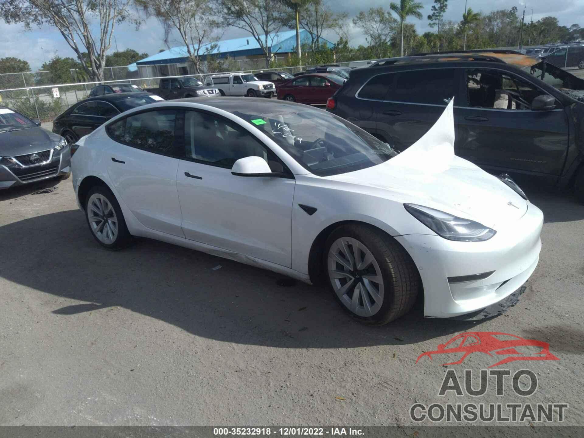 TESLA MODEL 3 2021 - 5YJ3E1EA4MF996299