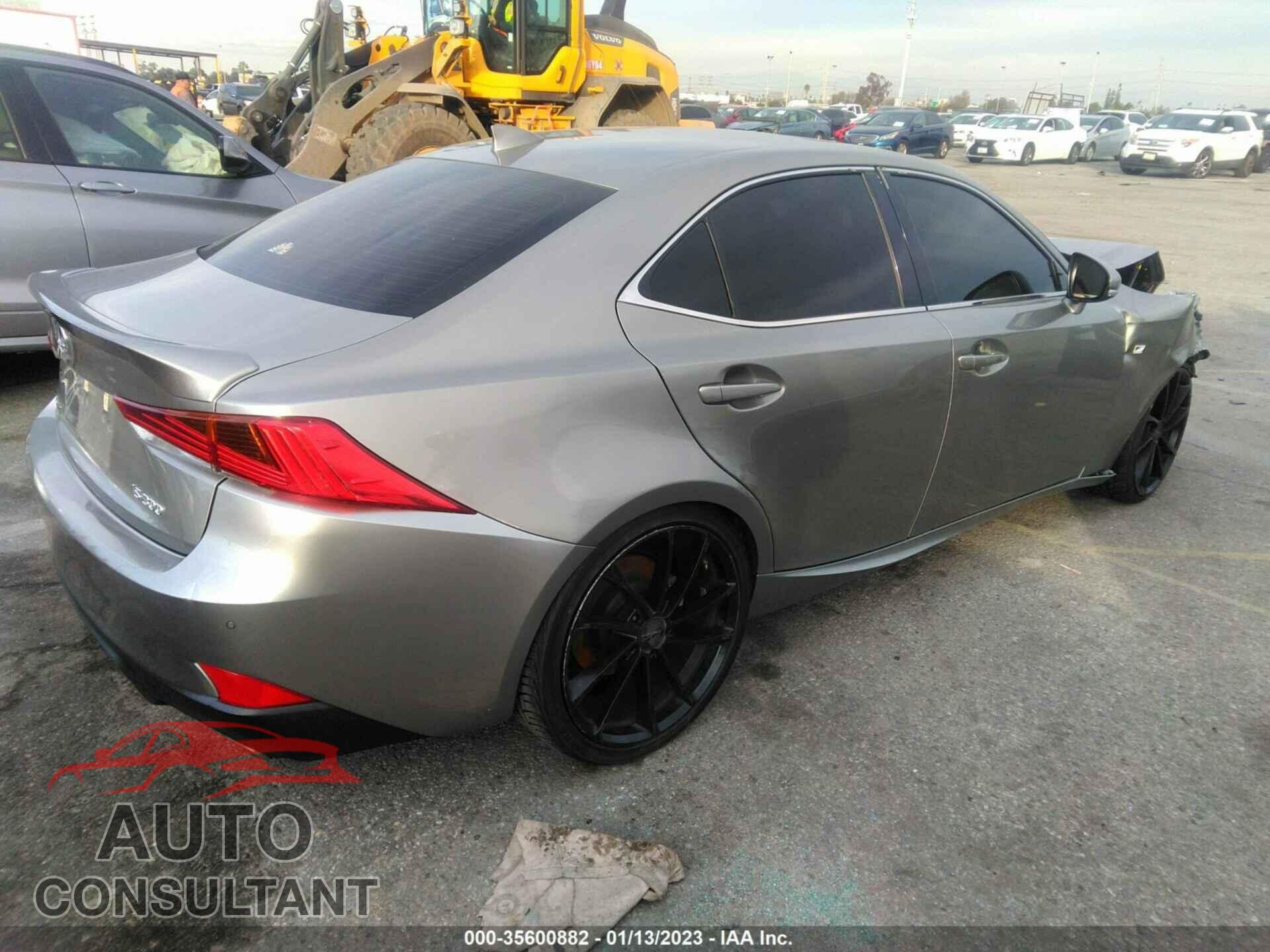 LEXUS IS 2018 - JTHBA1D20J5067322