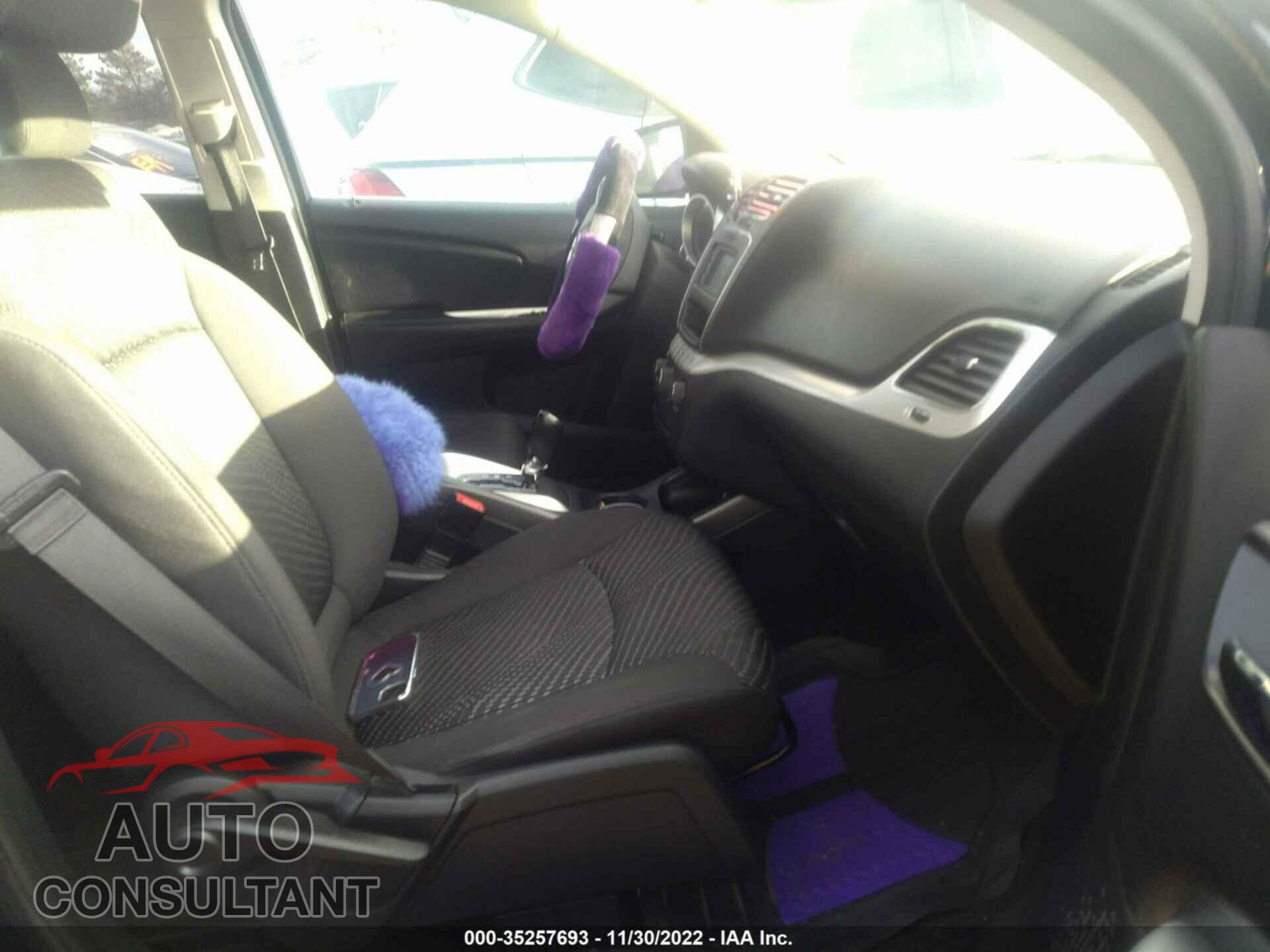 DODGE JOURNEY 2017 - 3C4PDCBB0HT582344
