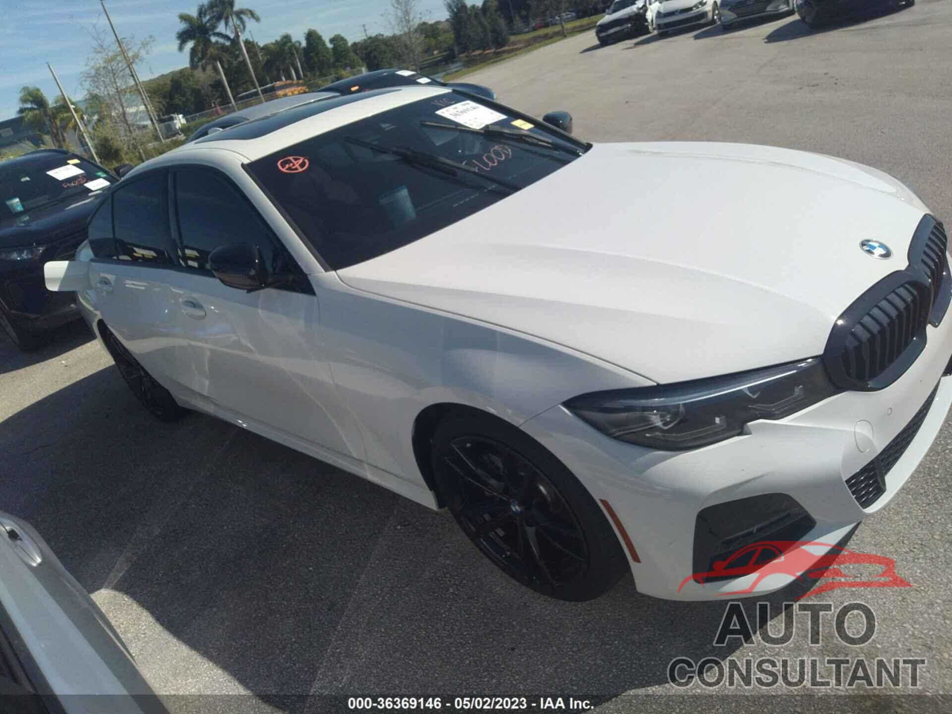 BMW 3 SERIES 2022 - 3MW5R1J02N8C37454