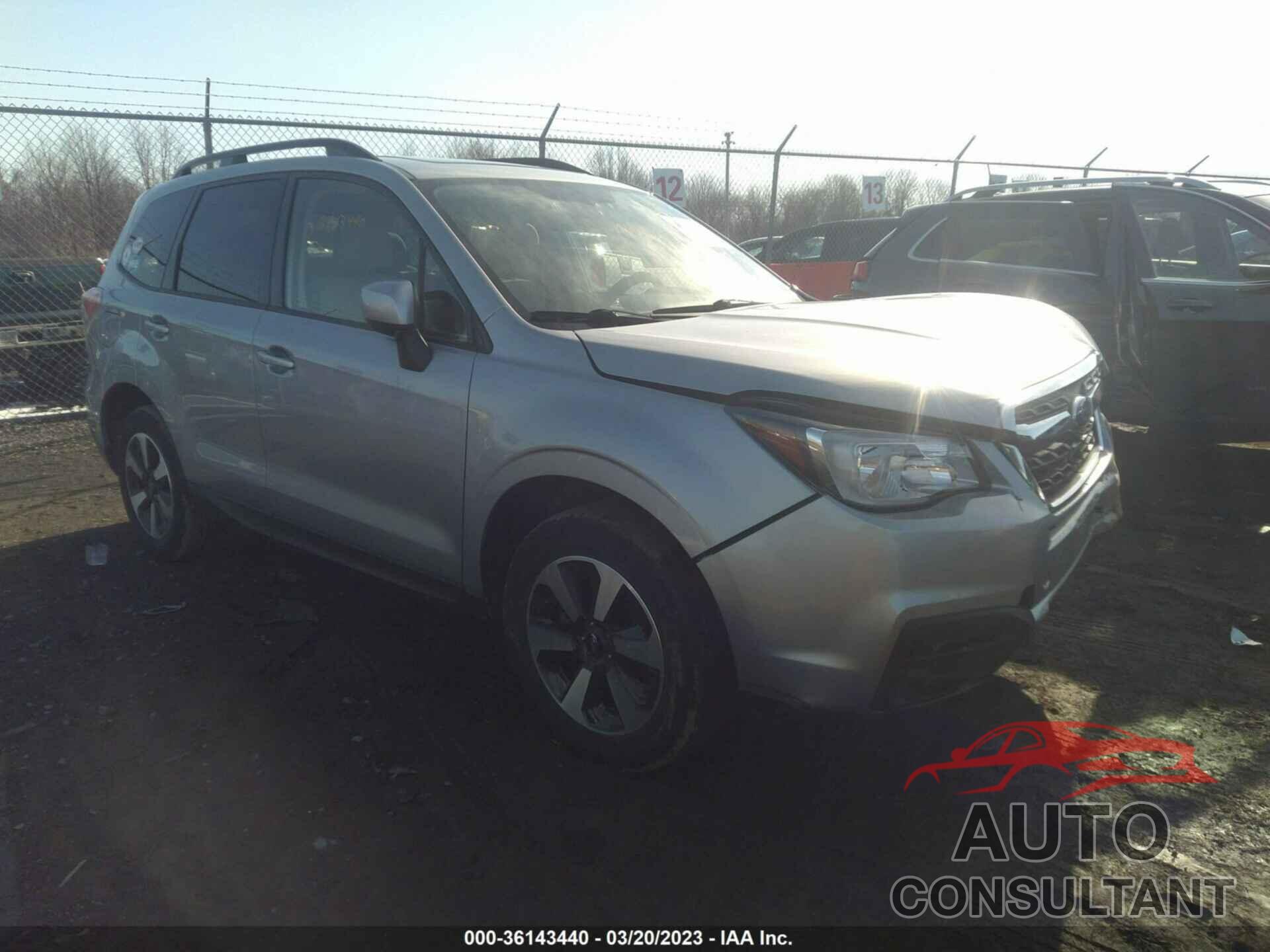 SUBARU FORESTER 2017 - JF2SJAEC5HH556088