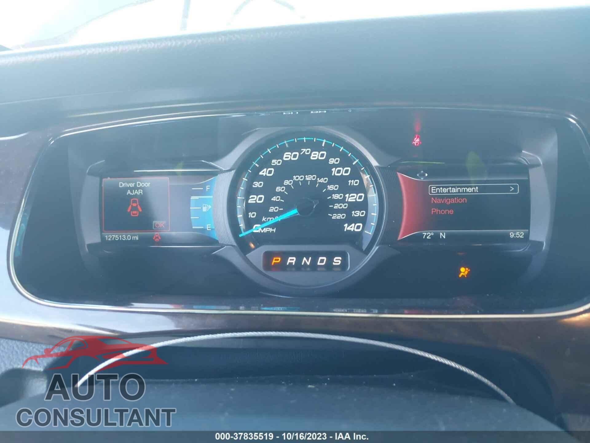 FORD TAURUS 2016 - 1FAHP2F82GG101510