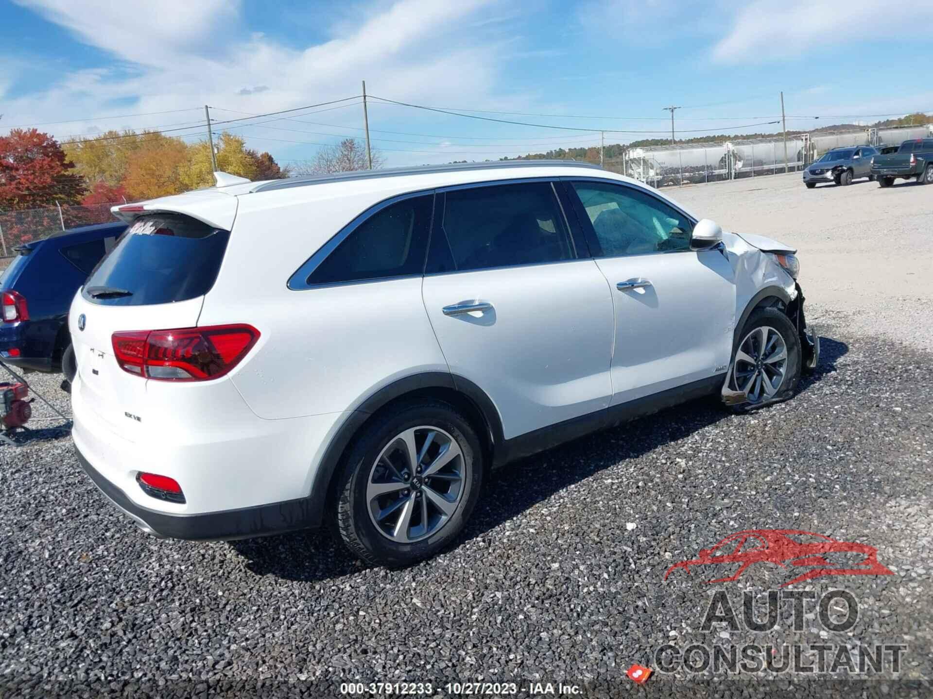 KIA SORENTO 2019 - 5XYPHDA56KG457403