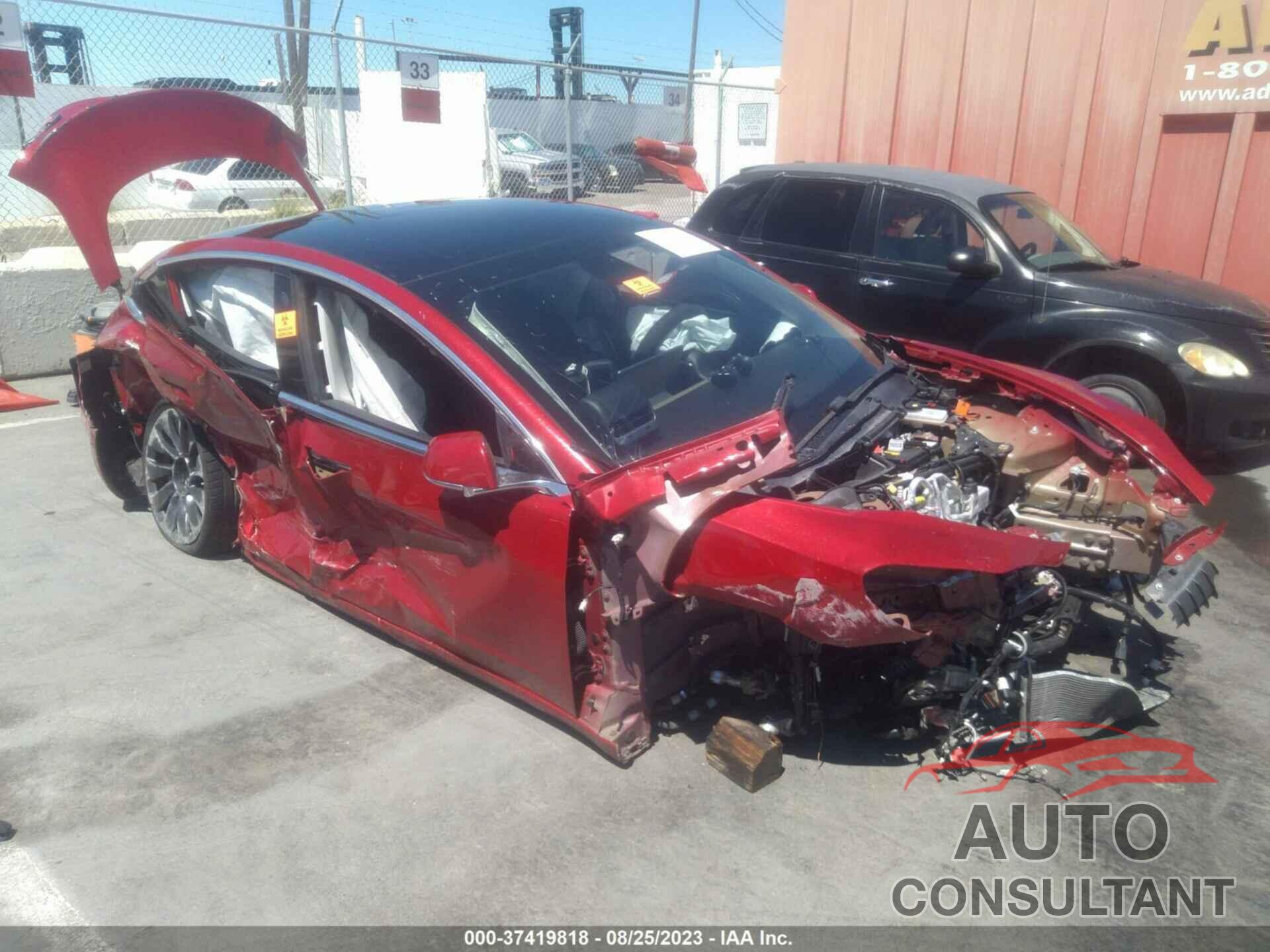TESLA MODEL 3 2019 - 5YJ3E1EB9KF470031