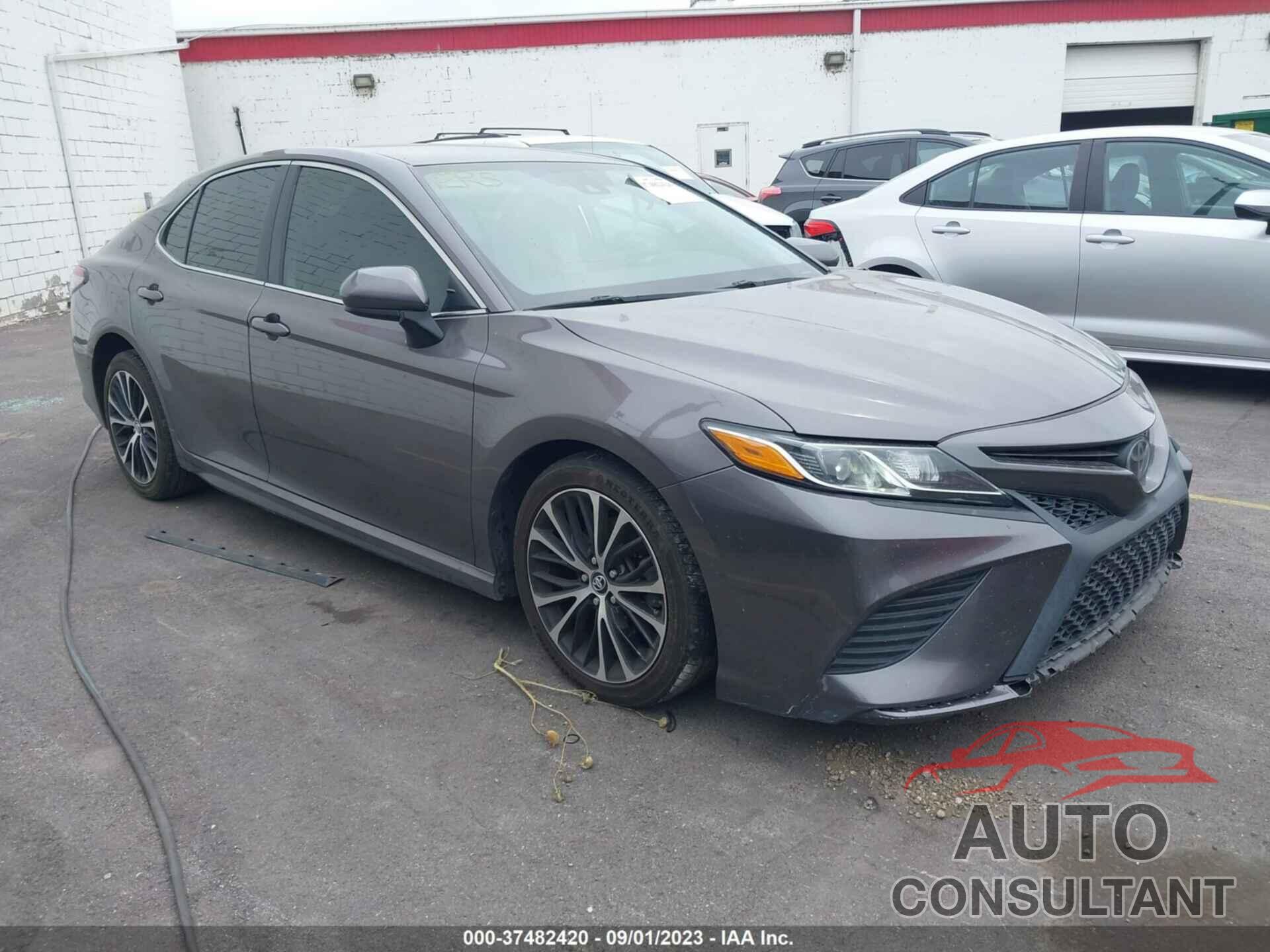 TOYOTA CAMRY 2019 - 4T1B11HK2KU165444