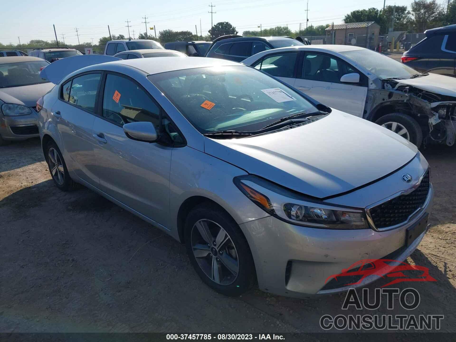 KIA FORTE 2018 - 3KPFL4A77JE166612