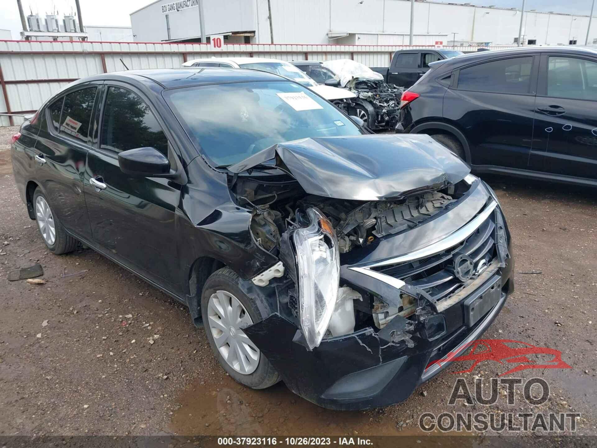 NISSAN VERSA 2017 - 3N1CN7AP9HL905339