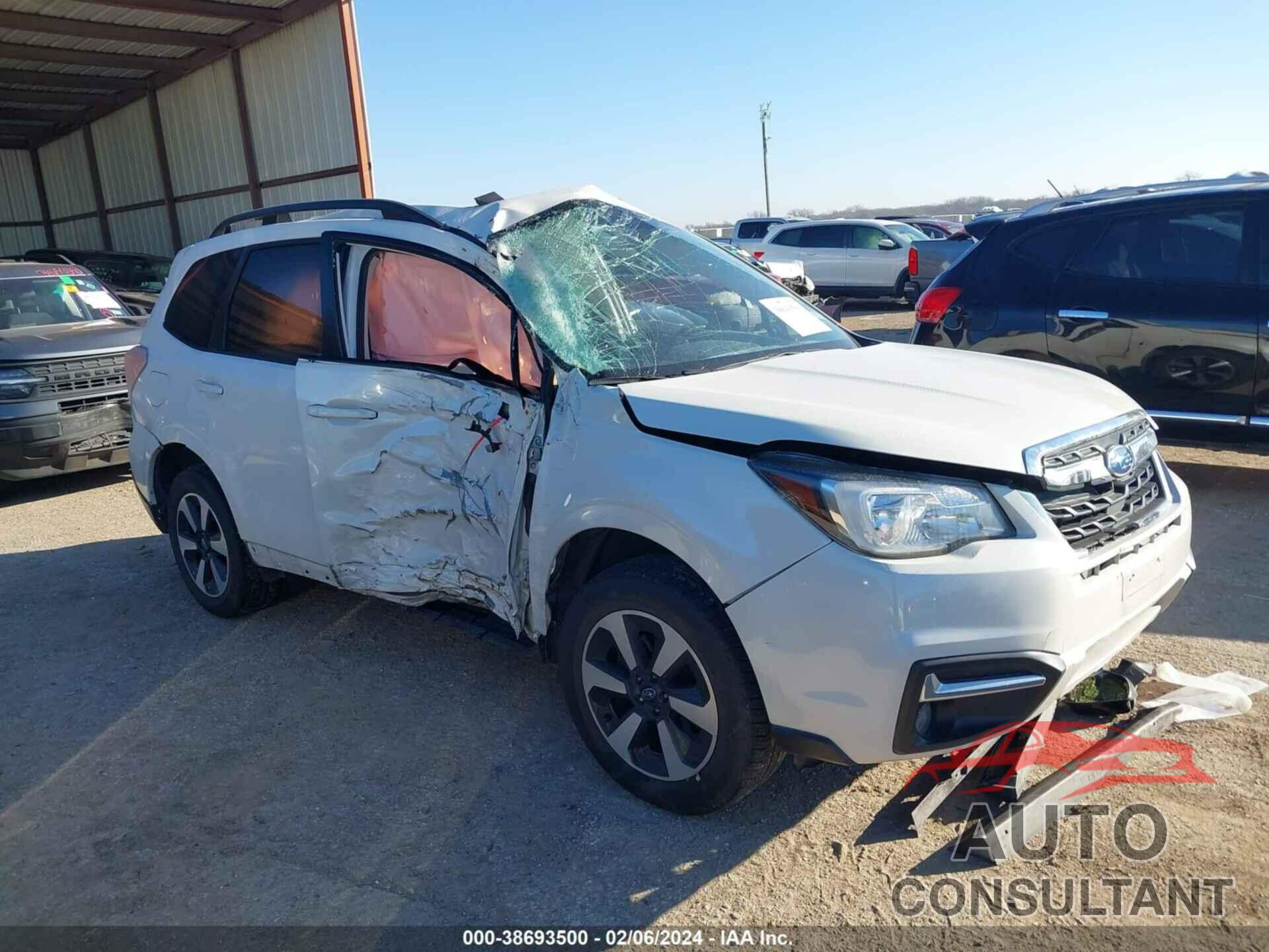 SUBARU FORESTER 2017 - JF2SJAGC9HH802105