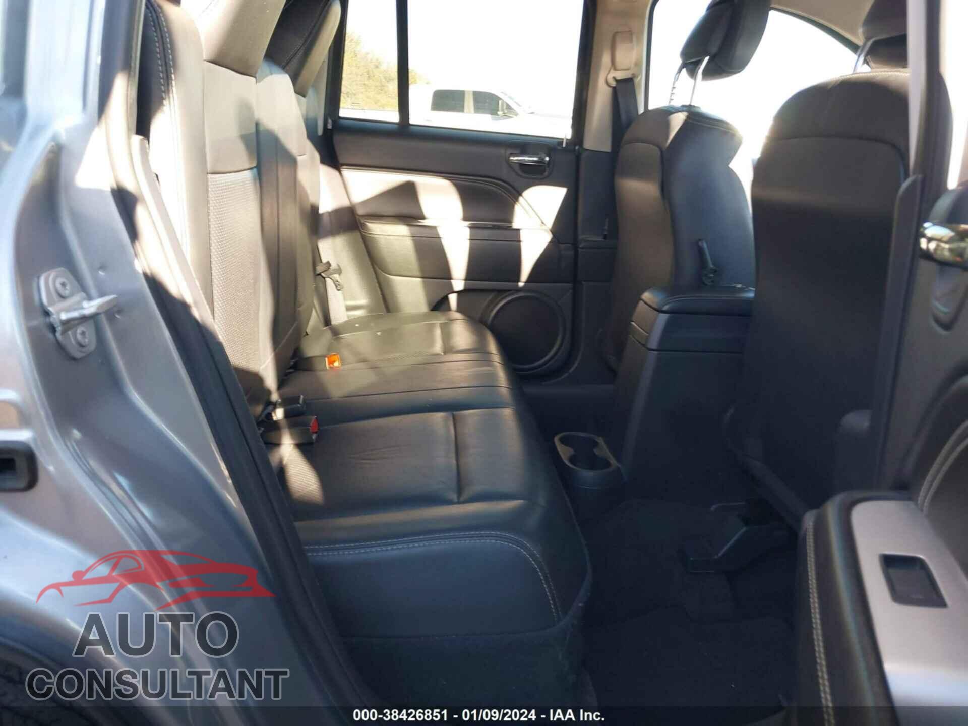 JEEP COMPASS 2017 - 1C4NJCEB8HD189645