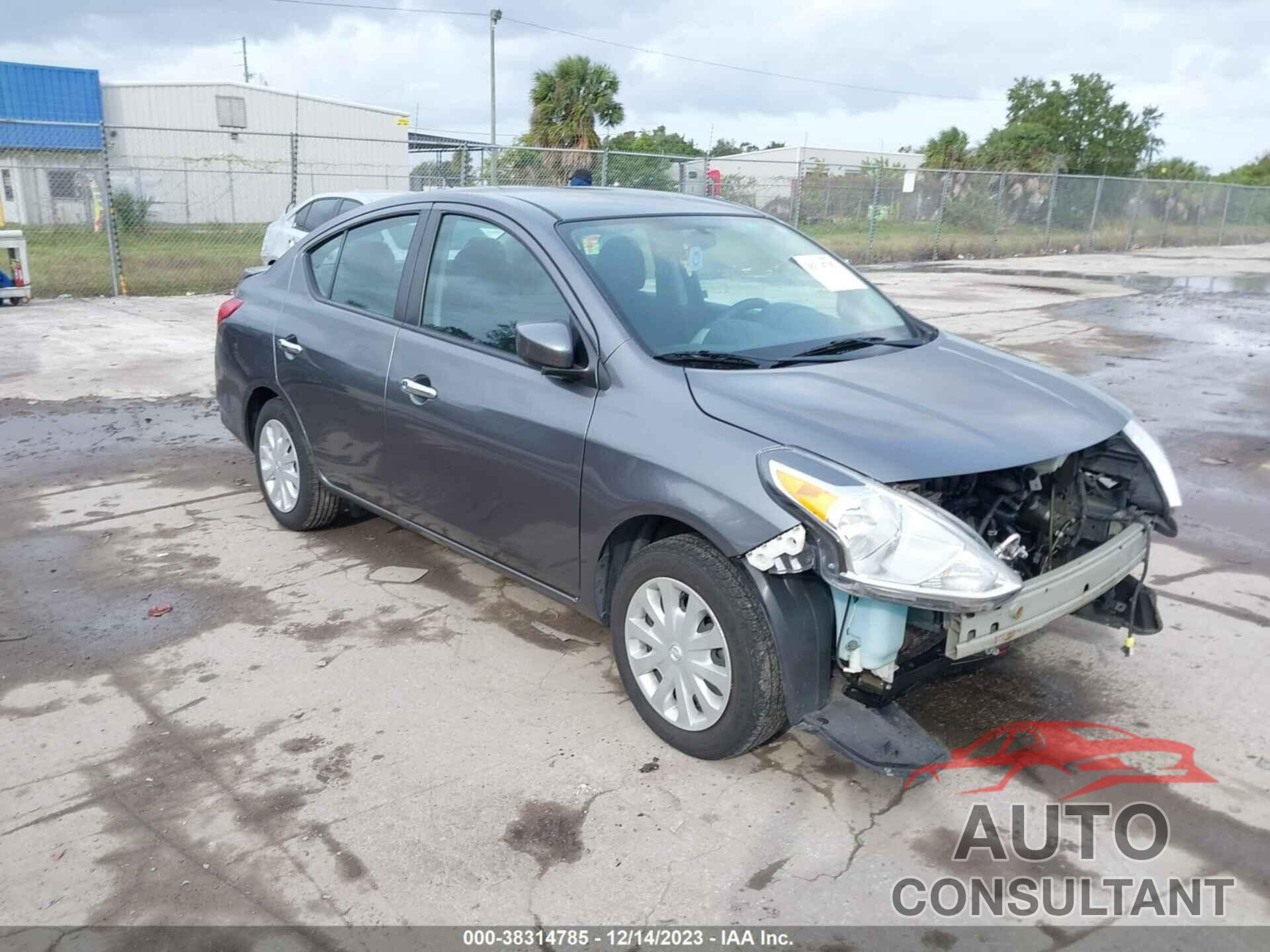 NISSAN VERSA 2018 - 3N1CN7AP3JL879889