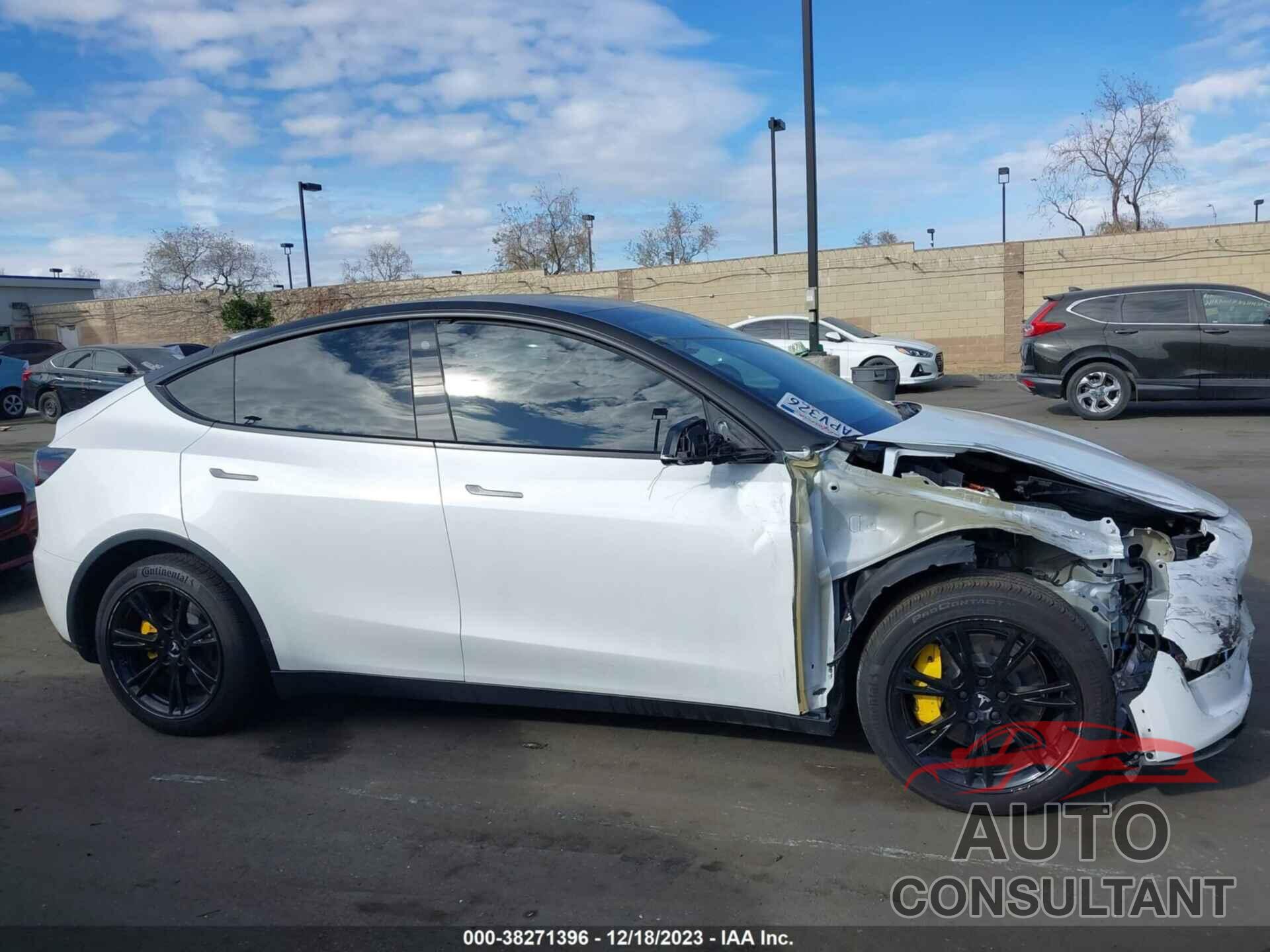 TESLA MODEL Y 2021 - 5YJYGDEE8MF217264