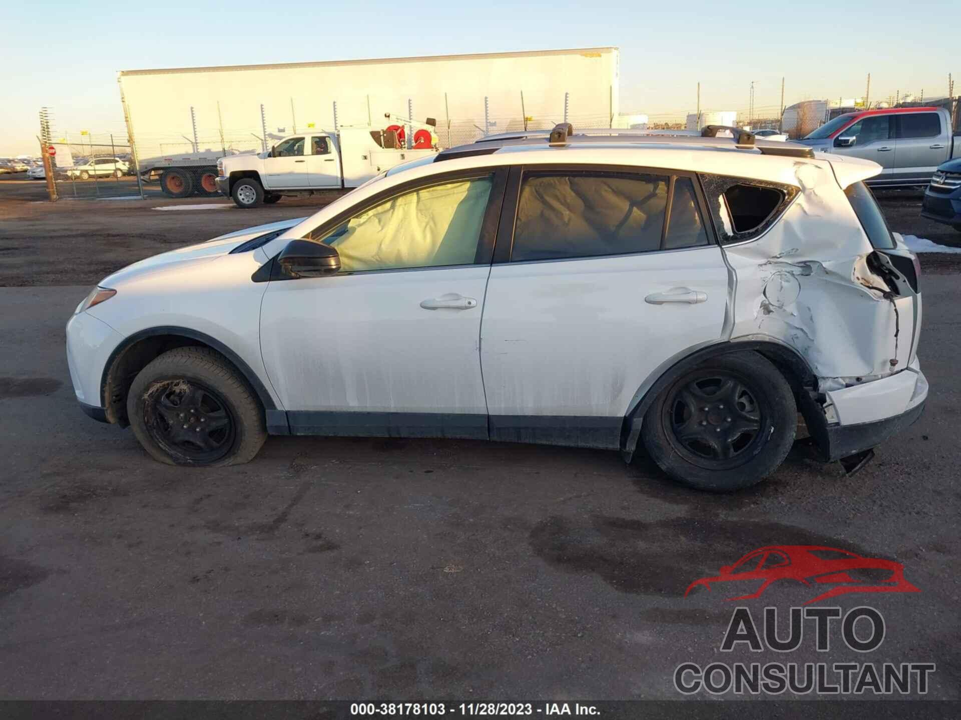 TOYOTA RAV4 2016 - JTMZFREV4GJ067526