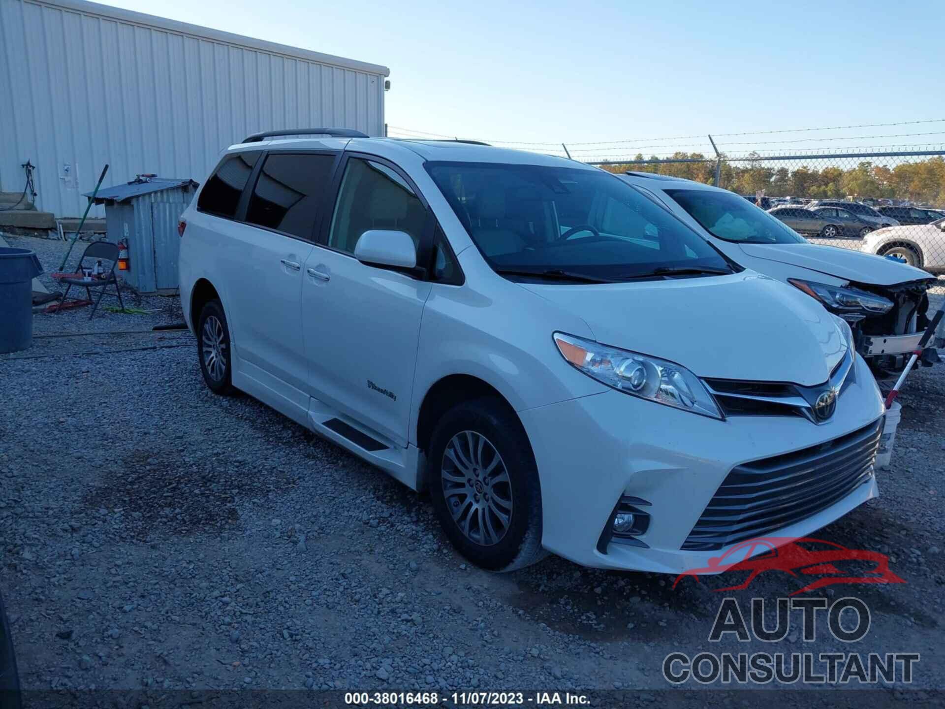 TOYOTA SIENNA 2020 - 5TDYZ3DC6LS062633