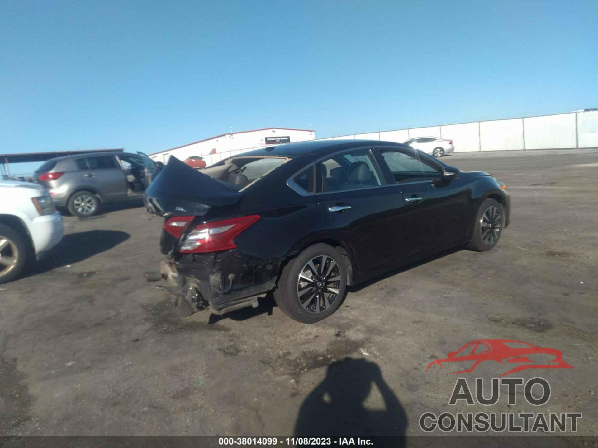 NISSAN ALTIMA 2018 - 1N4AL3AP2JC200294