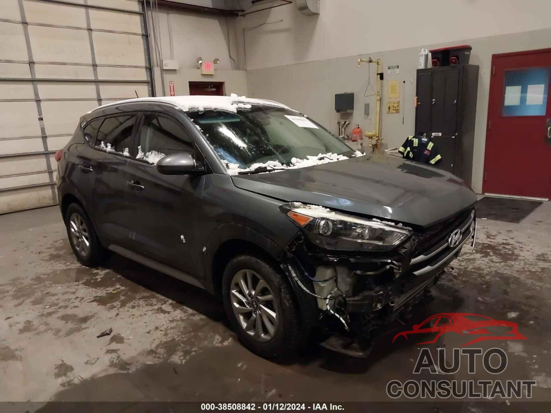 HYUNDAI TUCSON 2017 - KM8J3CA40HU393433