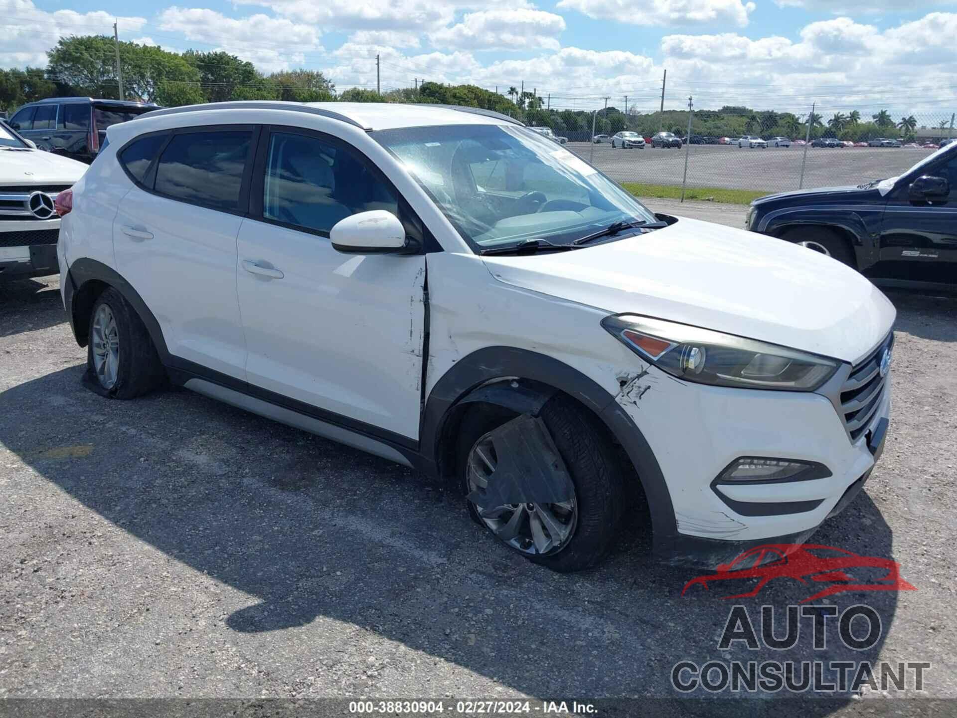 HYUNDAI TUCSON 2018 - KM8J33A43JU627280