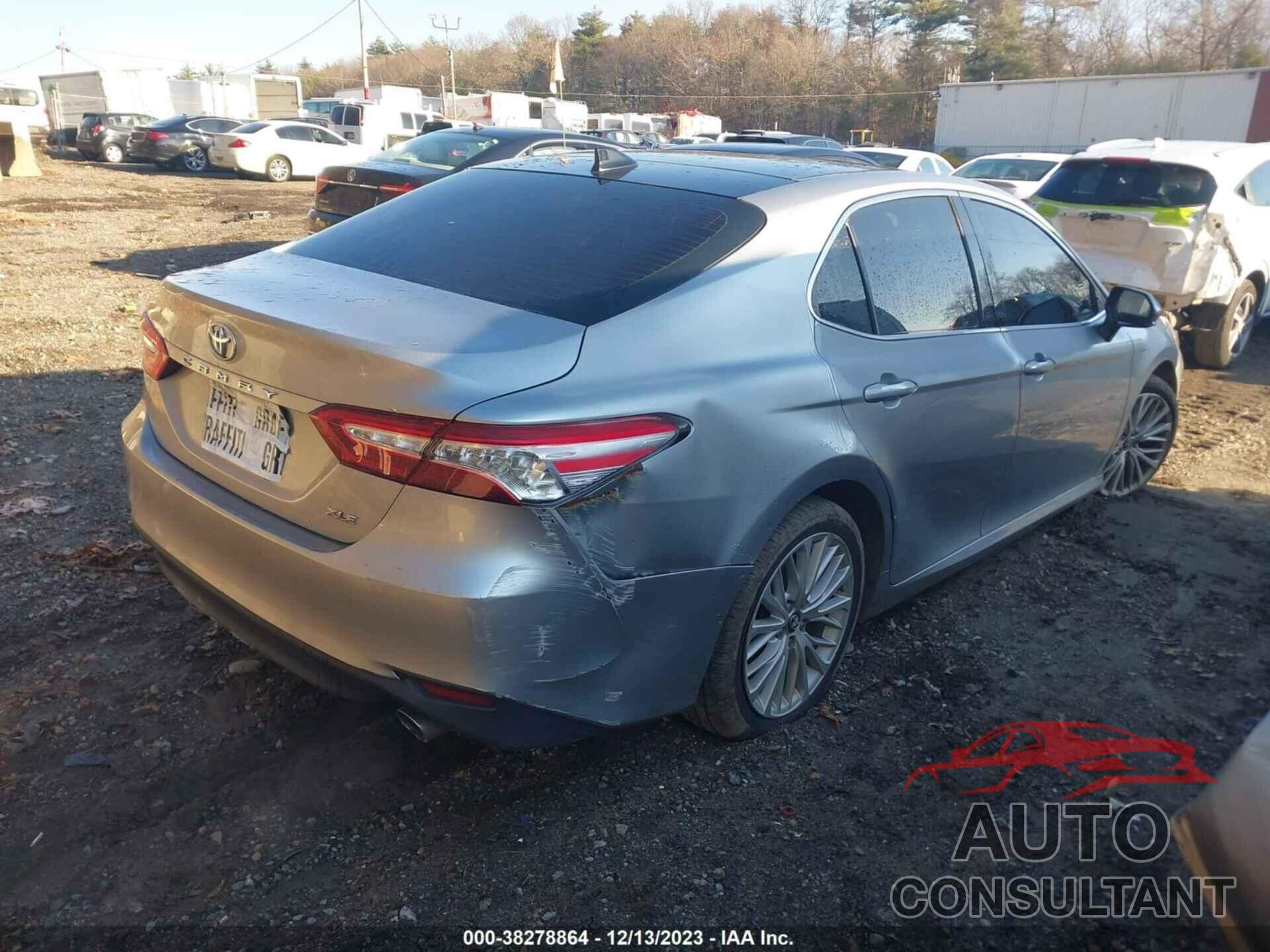 TOYOTA CAMRY 2019 - 4T1B11HK0KU738888