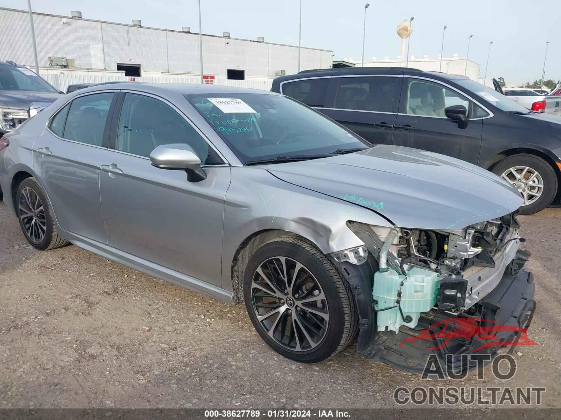 TOYOTA CAMRY 2020 - 4T1G11AK9LU500815