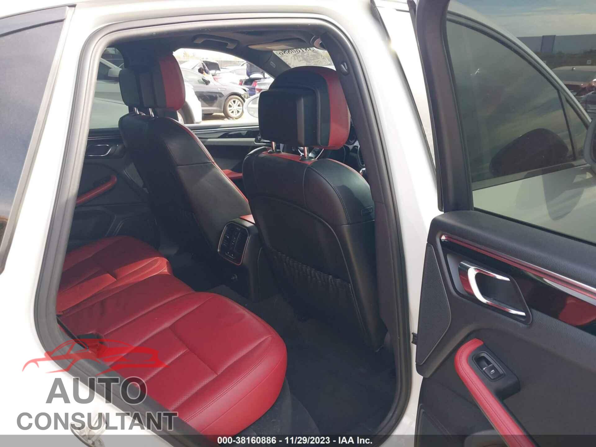 PORSCHE MACAN 2016 - WP1AB2A59GLB57134