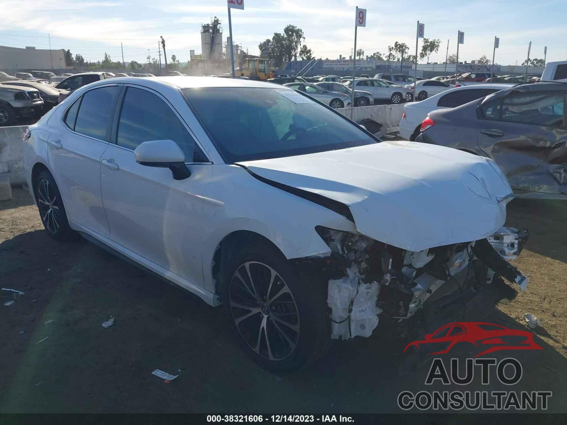 TOYOTA CAMRY 2019 - 4T1B11HKXKU210923
