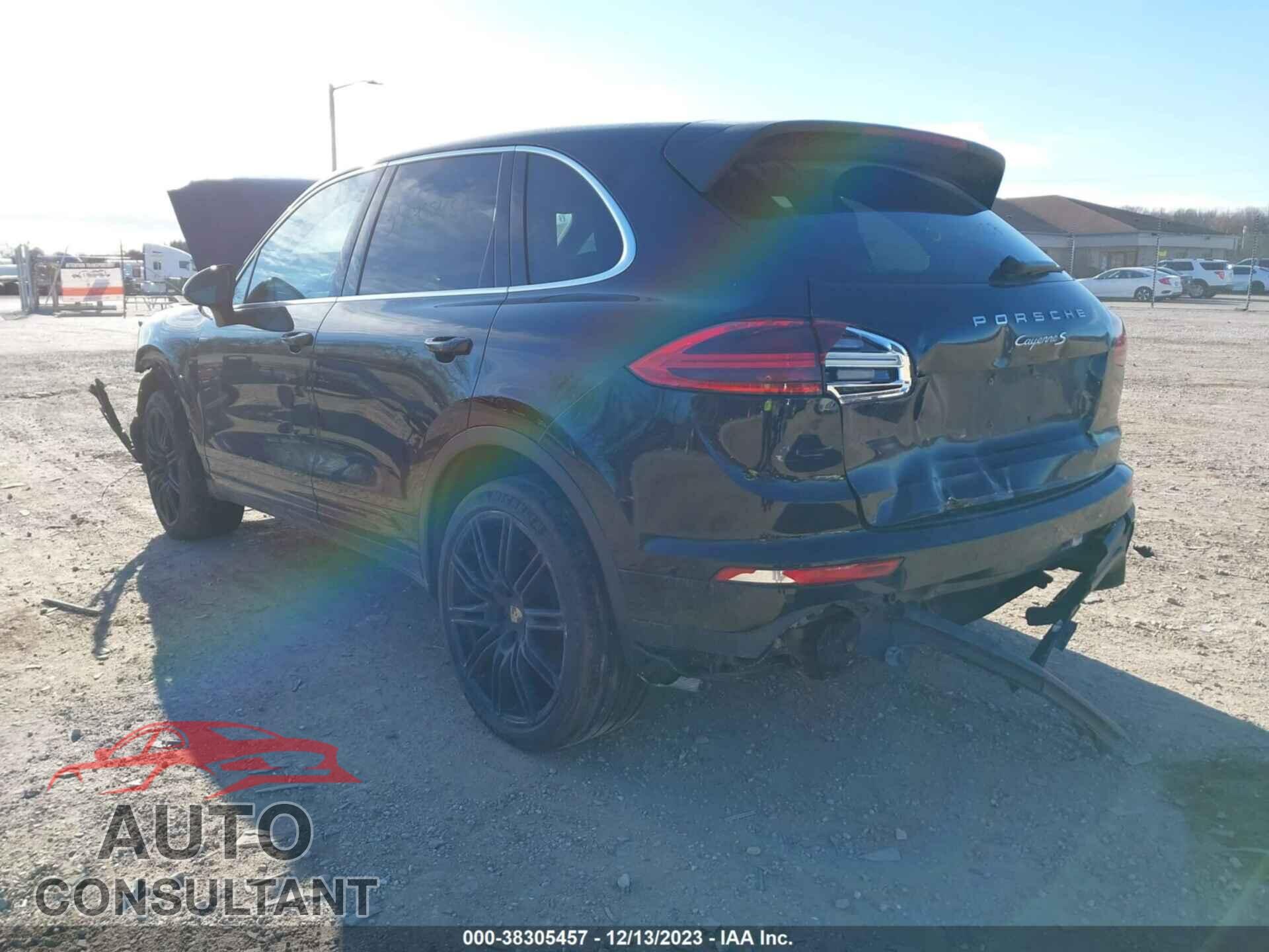 PORSCHE CAYENNE 2015 - WP1AB2A20FLA60599
