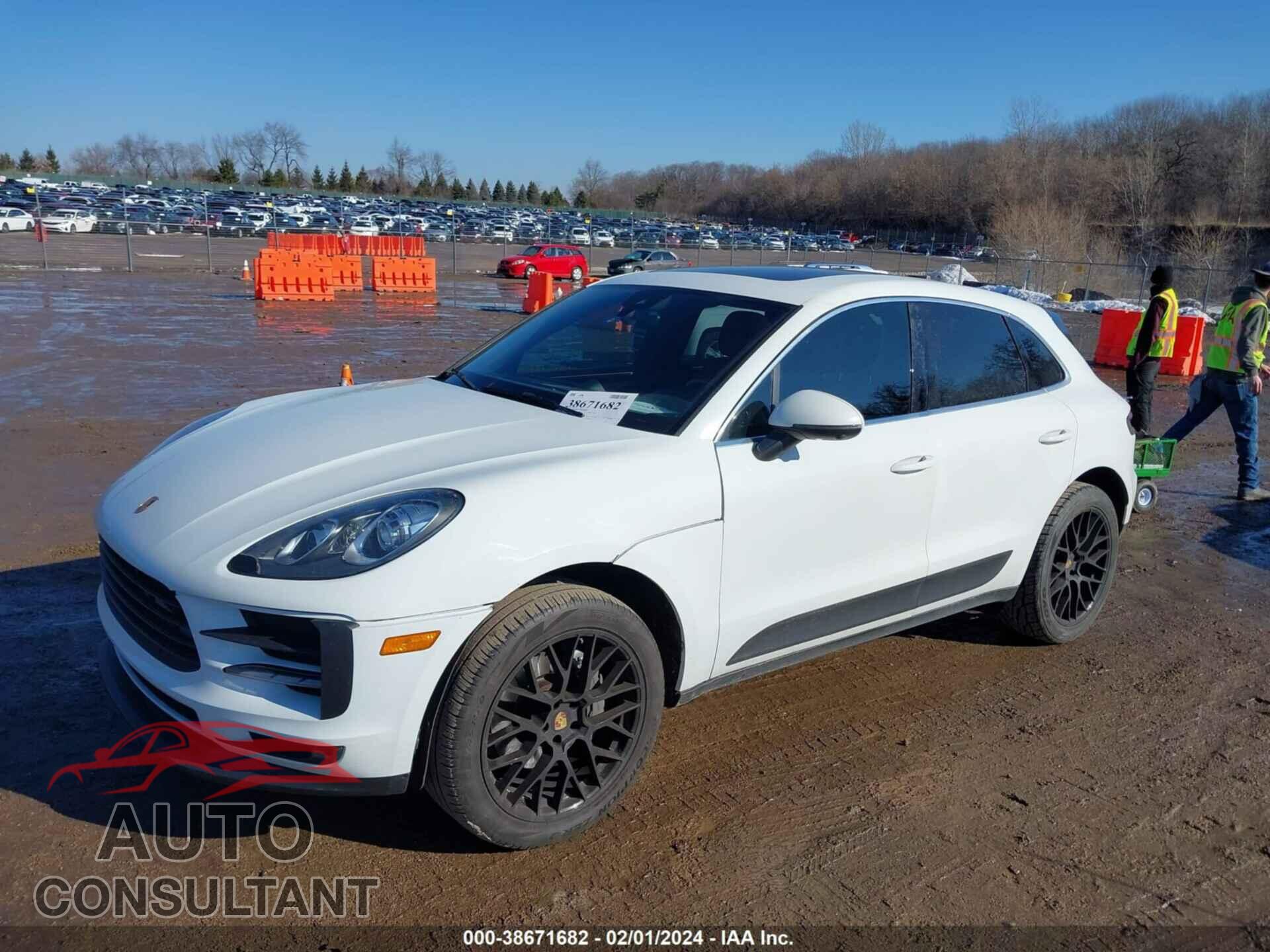 PORSCHE MACAN 2019 - WP1AB2A50KLB31708