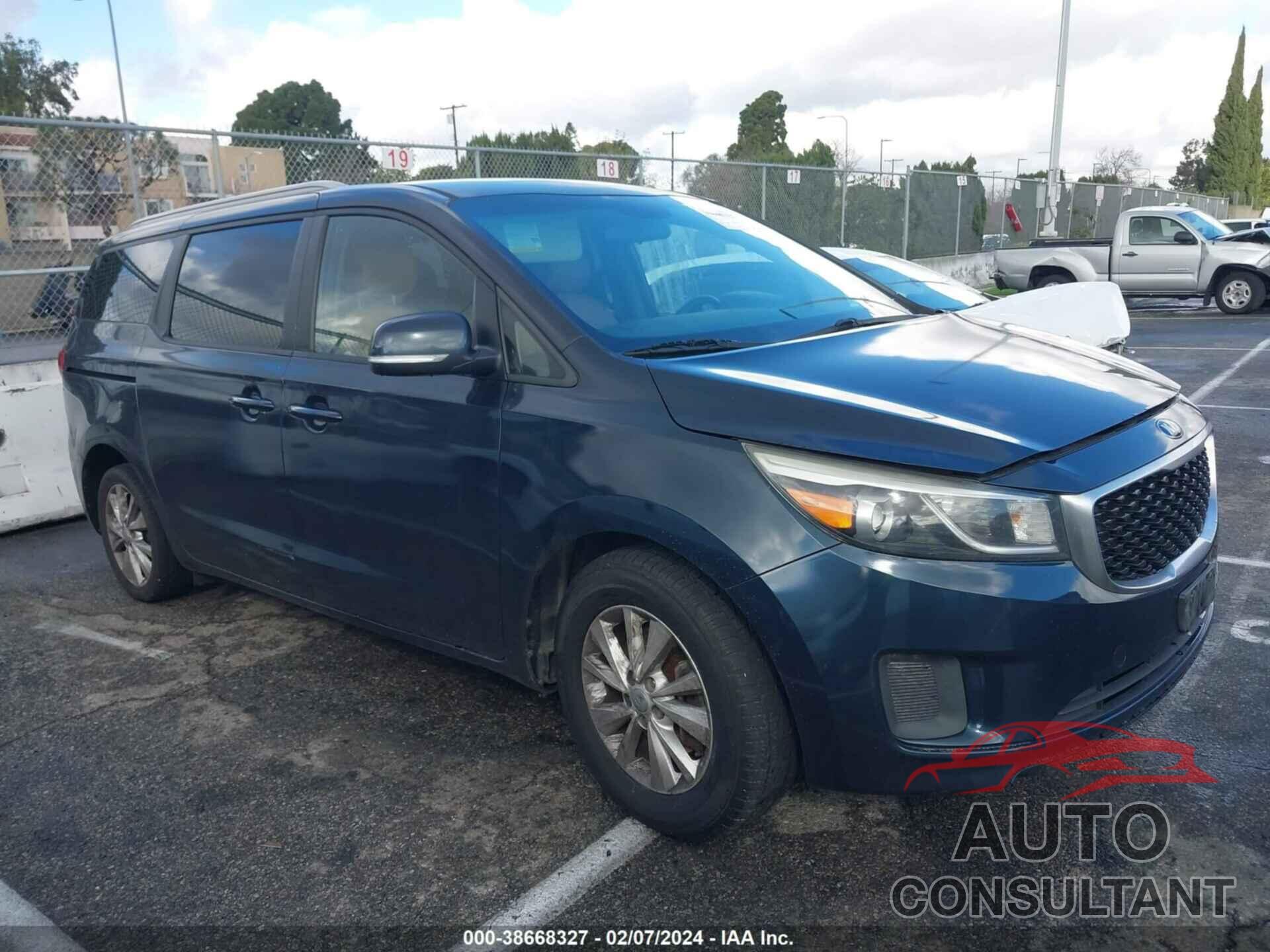 KIA SEDONA 2016 - KNDMB5C19G6098739