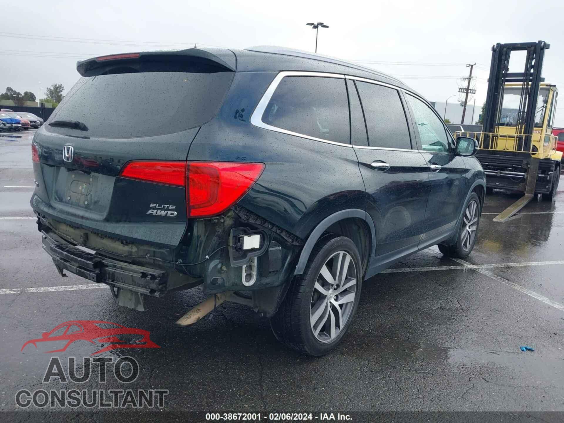 HONDA PILOT 2016 - 5FNYF6H02GB127840