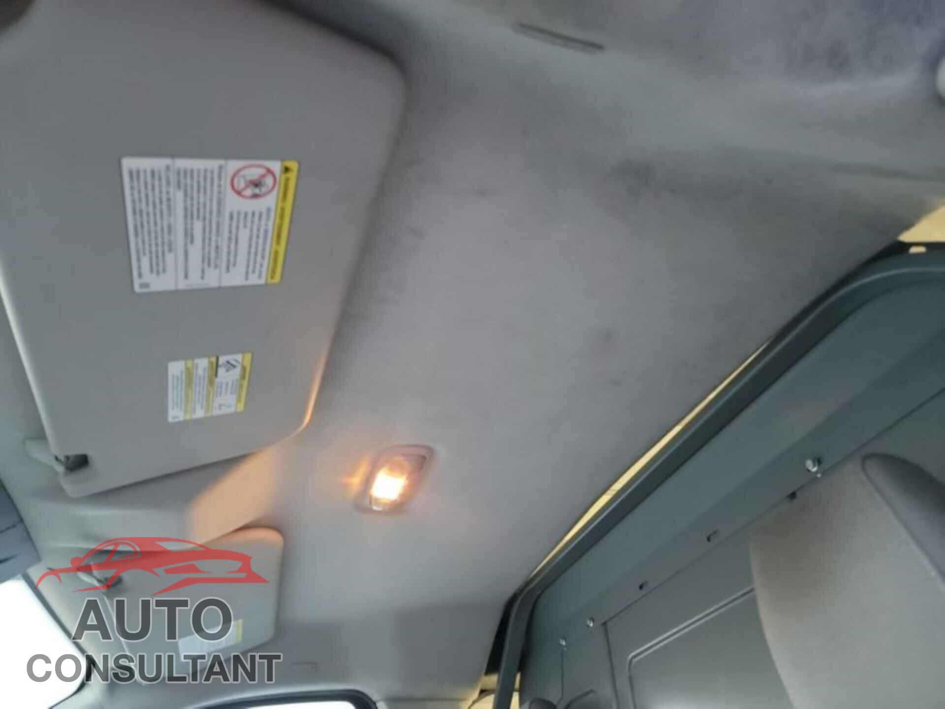 FORD TRANSIT 2017 - 1FTYR2YM0HKB51917
