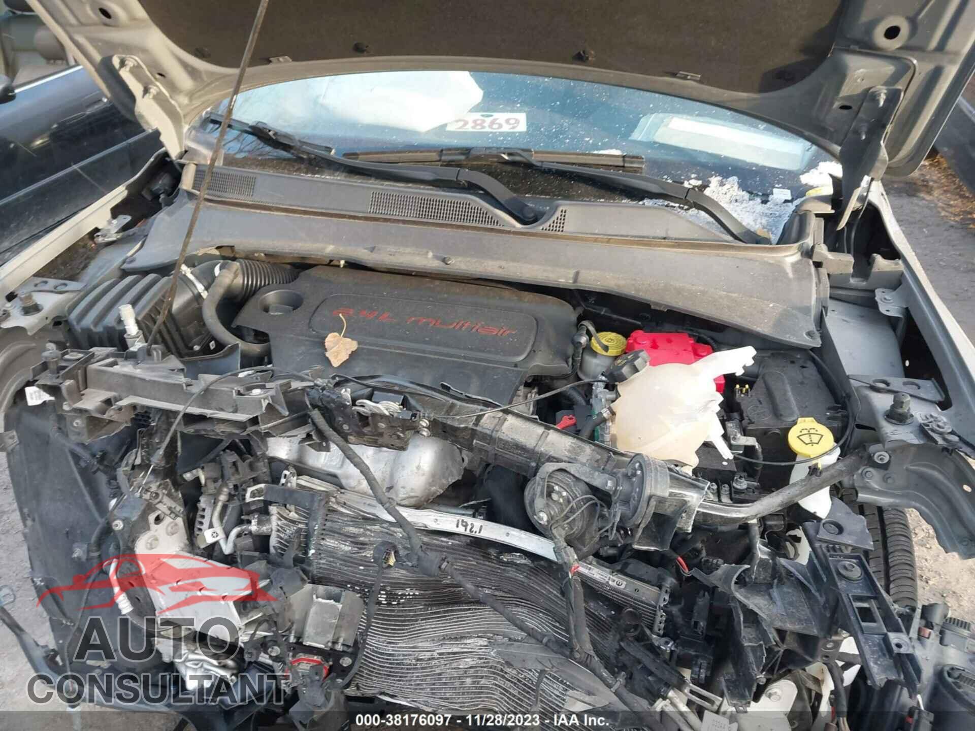 JEEP COMPASS 2021 - 3C4NJDCB8MT527848