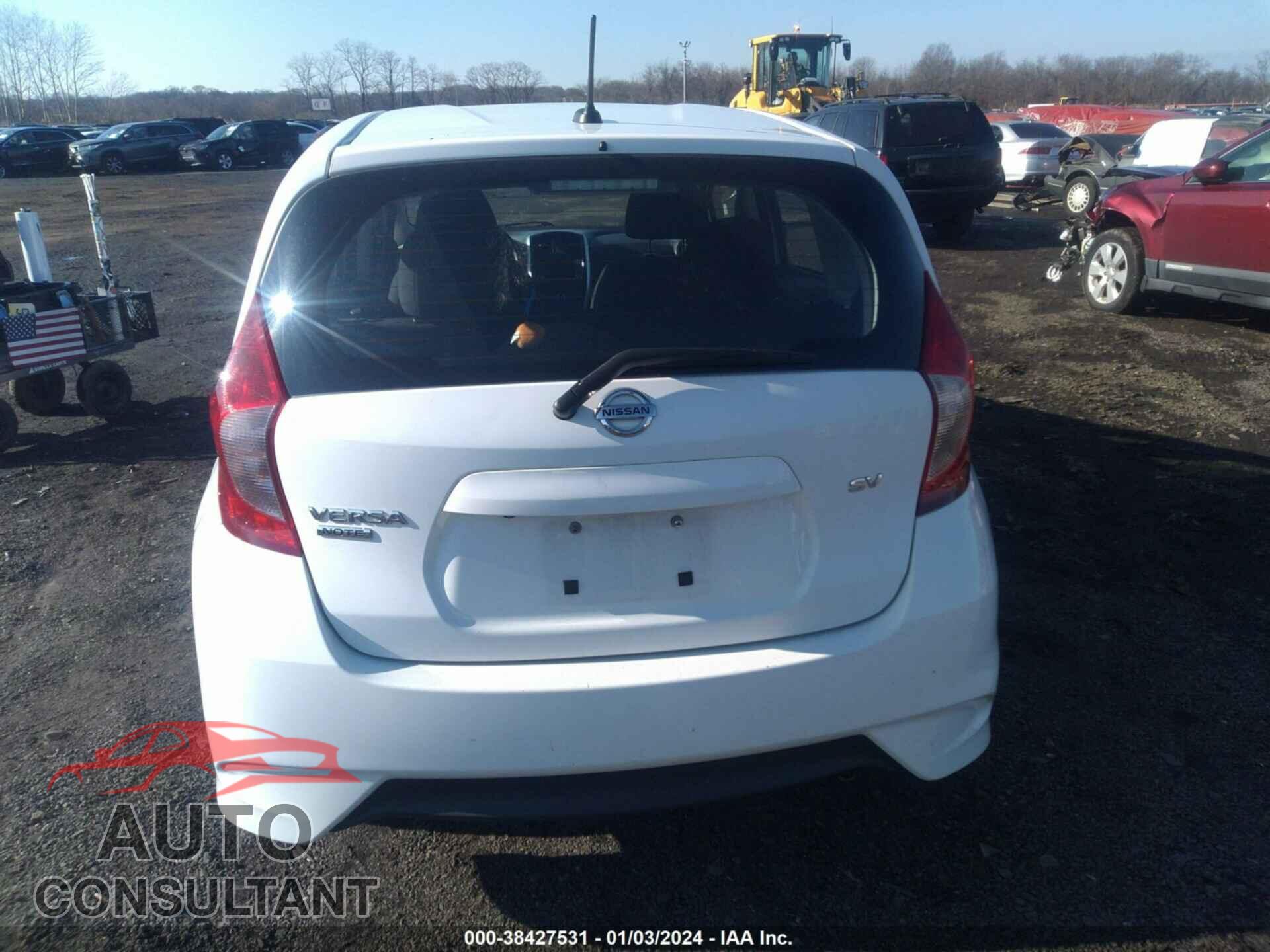 NISSAN VERSA NOTE 2017 - 3N1CE2CP3HL363381